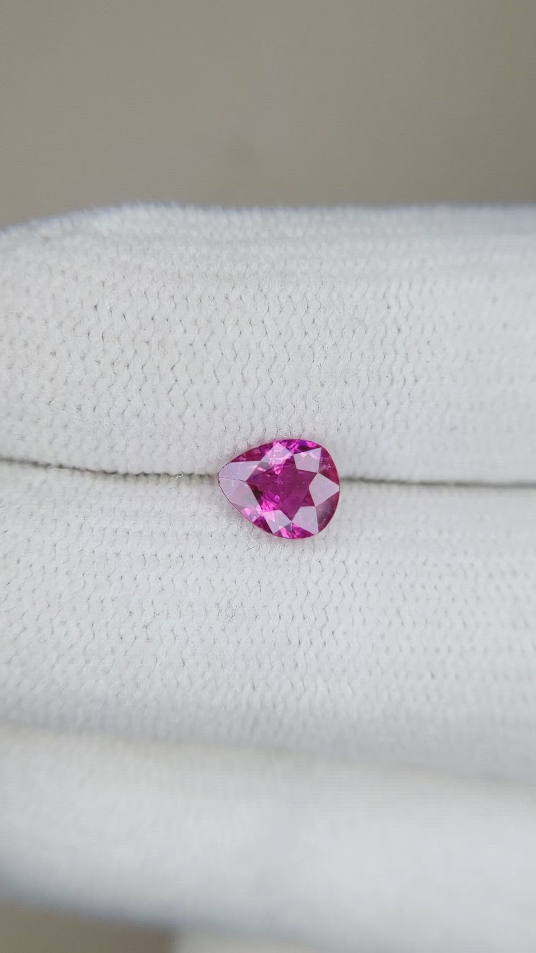 0.64 Ct. Purplish Pink Sapphire from Ceylon (Sri Lanka) Size Video