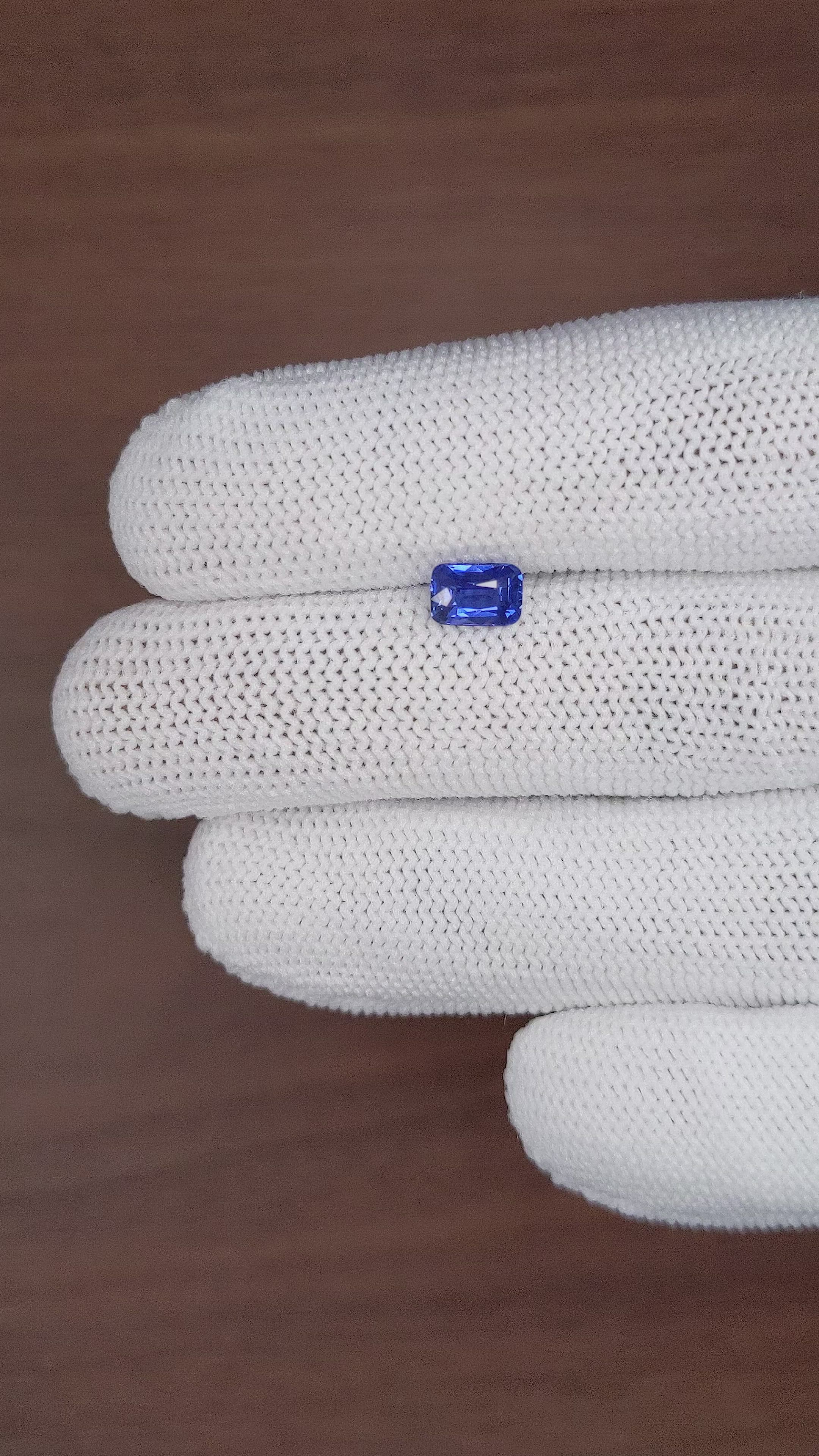 1.03 Ct. Blue Sapphire from Madagascar Size Video