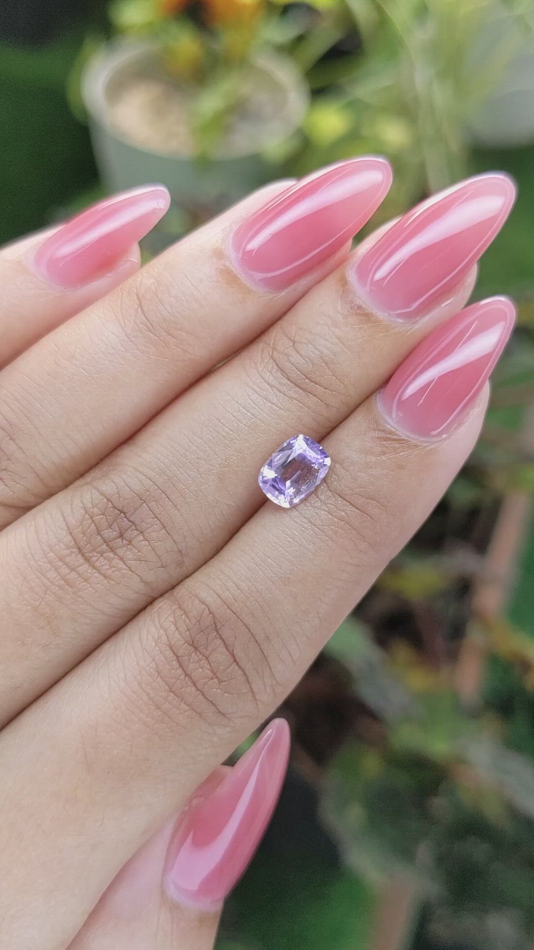 1.47 Ct. Pinkish Purple Sapphire from Ceylon (Sri Lanka) Size Video