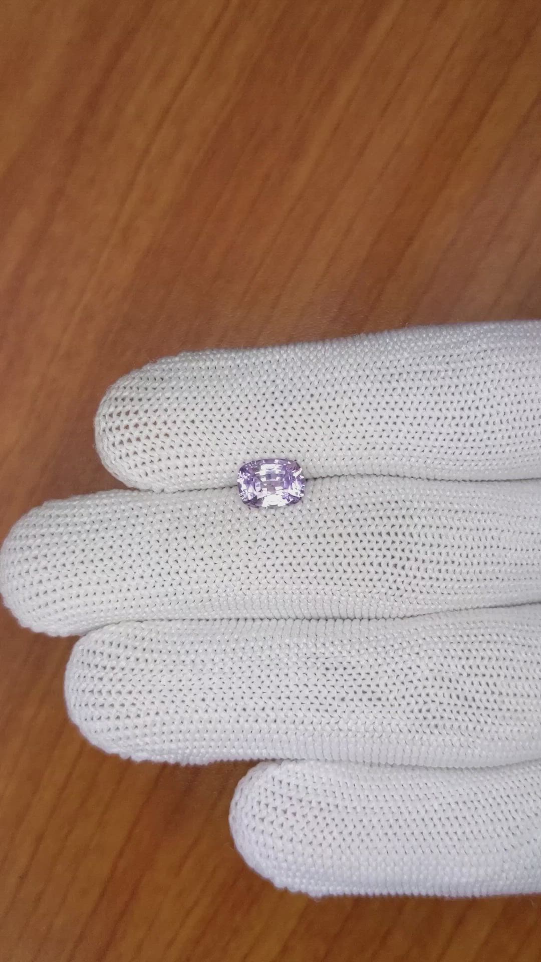 1.47 Ct. Pinkish Purple Sapphire from Ceylon (Sri Lanka) Size Video