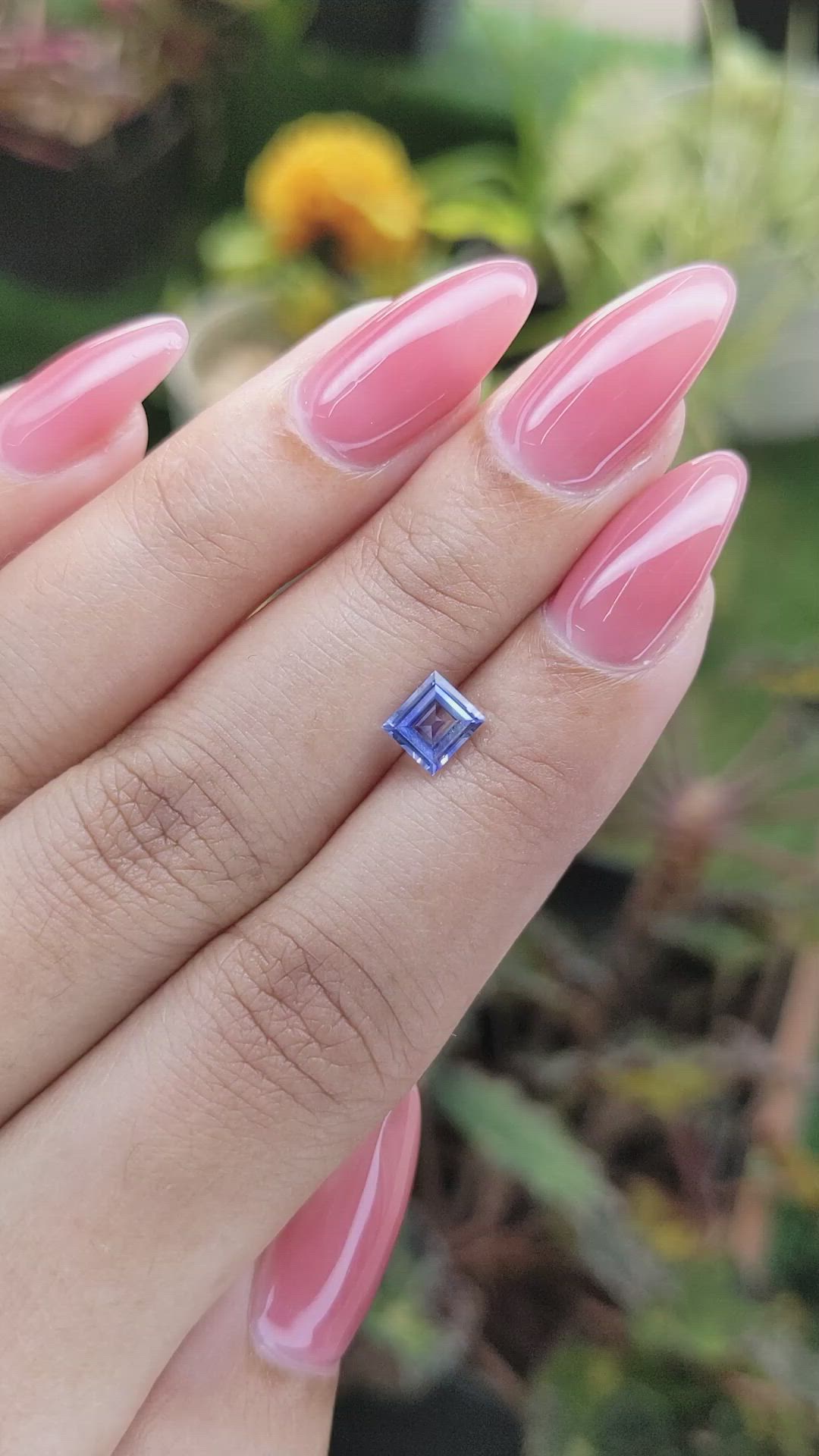 0.76 Ct. Blue Sapphire from Ceylon (Sri Lanka) Size Video