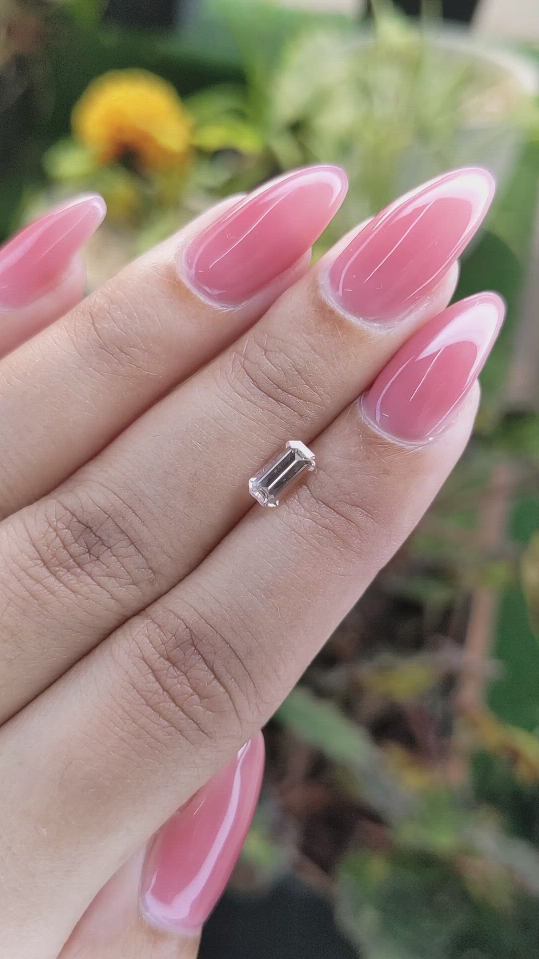 0.86 Ct. Peach Sapphire from Ceylon (Sri Lanka) Size Video