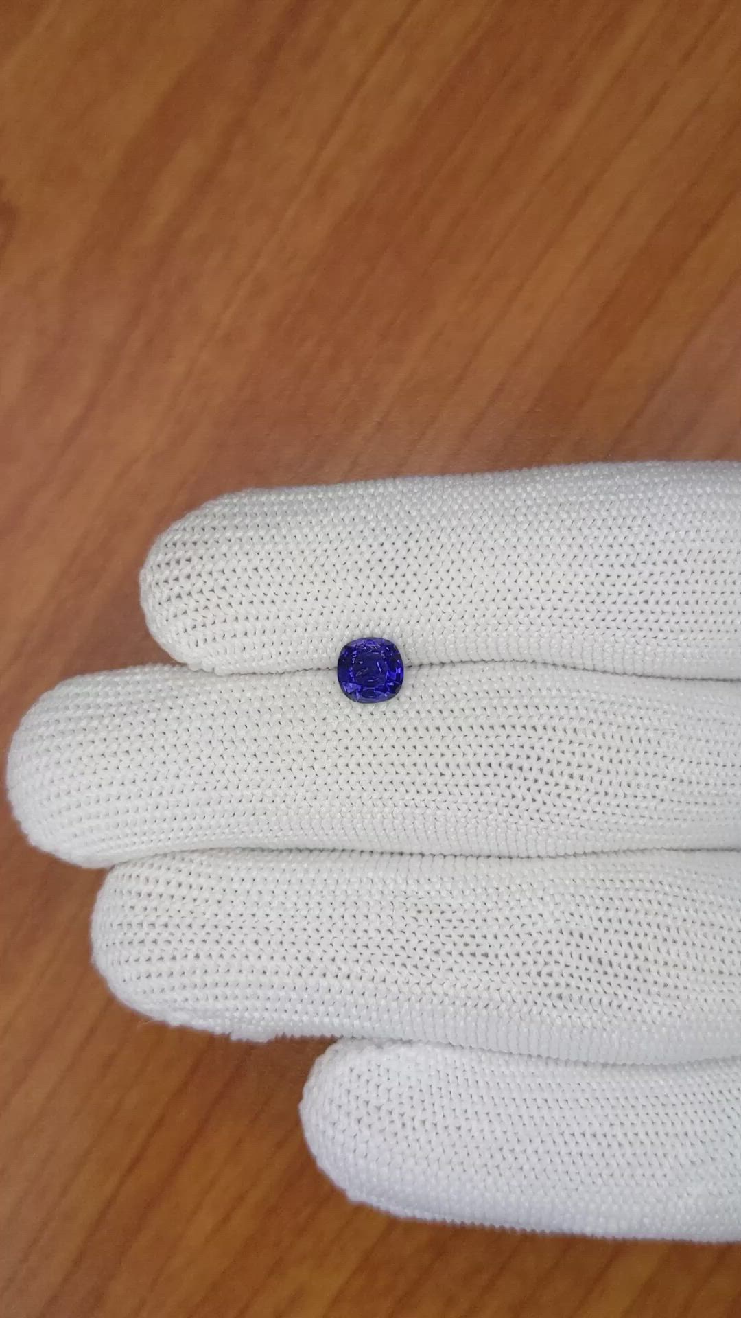 0.87 Ct. Color Change Sapphire from Ceylon (Sri Lanka) Size Video