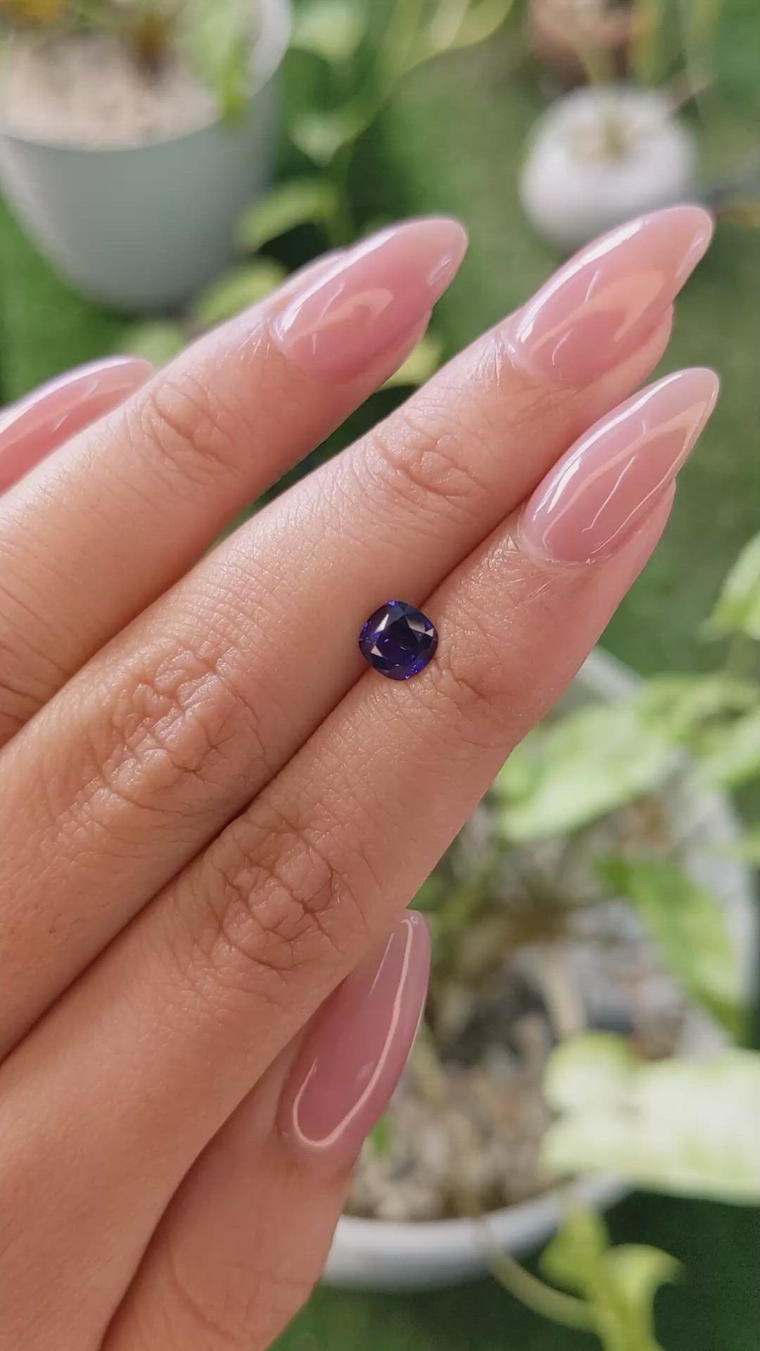 0.87 Ct. Color Change Sapphire from Ceylon (Sri Lanka) Size Video