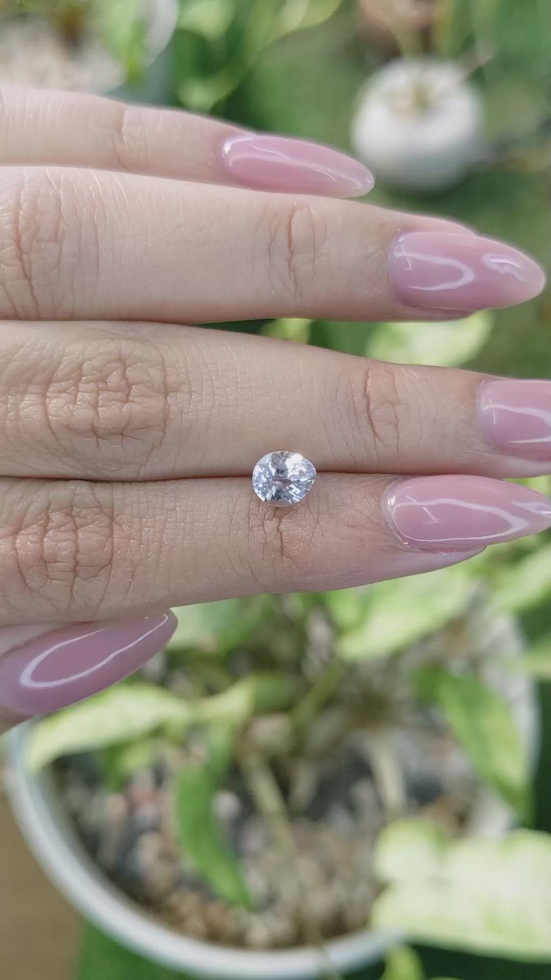 1.05 Ct. Blue Sapphire from Ceylon (Sri Lanka) Size Video