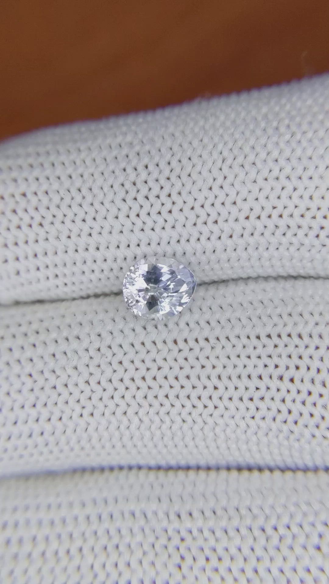 1.05 Ct. Blue Sapphire from Ceylon (Sri Lanka) Size Video