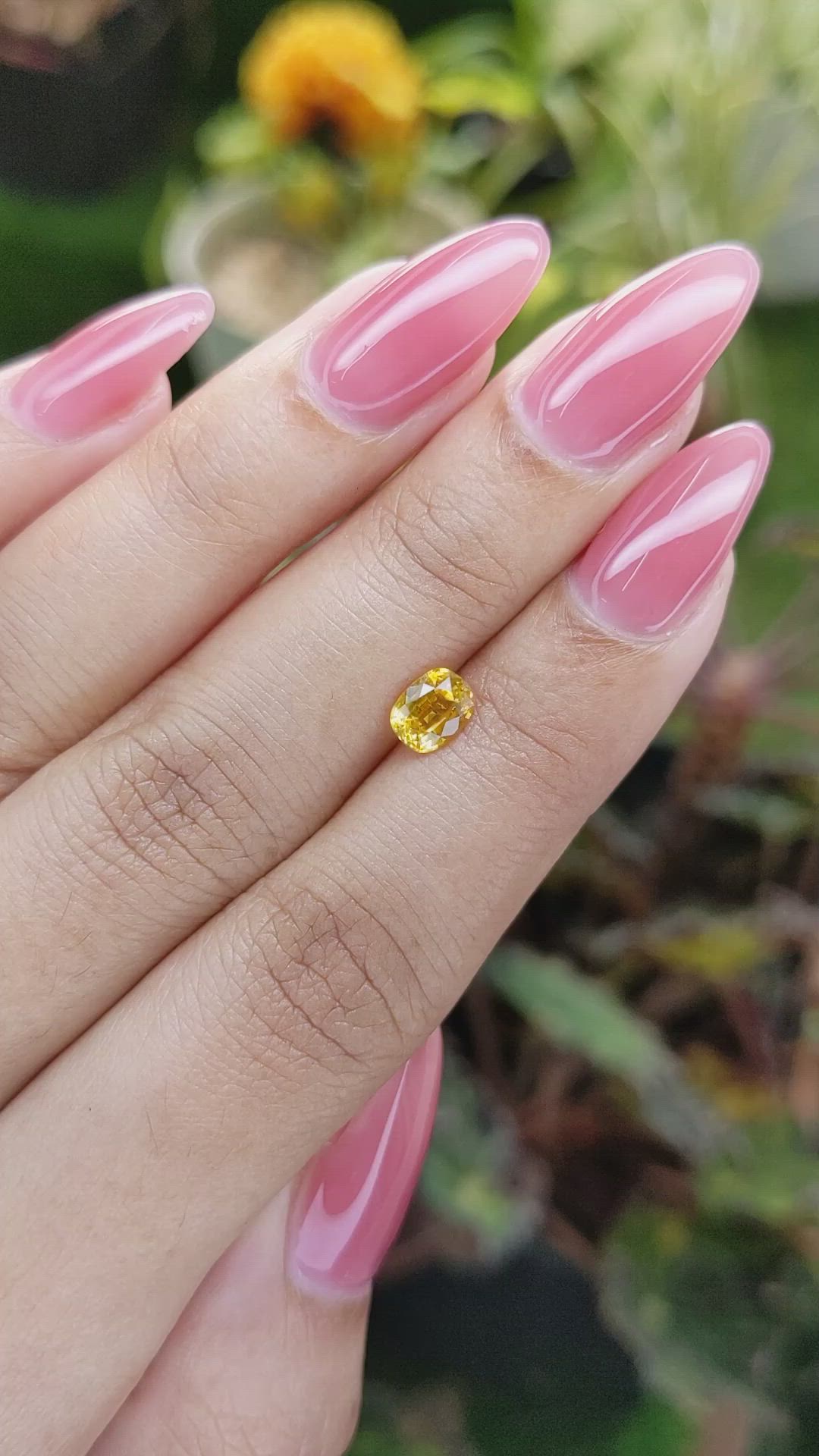 0.83 Ct. Yellow Sapphire from Ceylon (Sri Lanka) Size Video