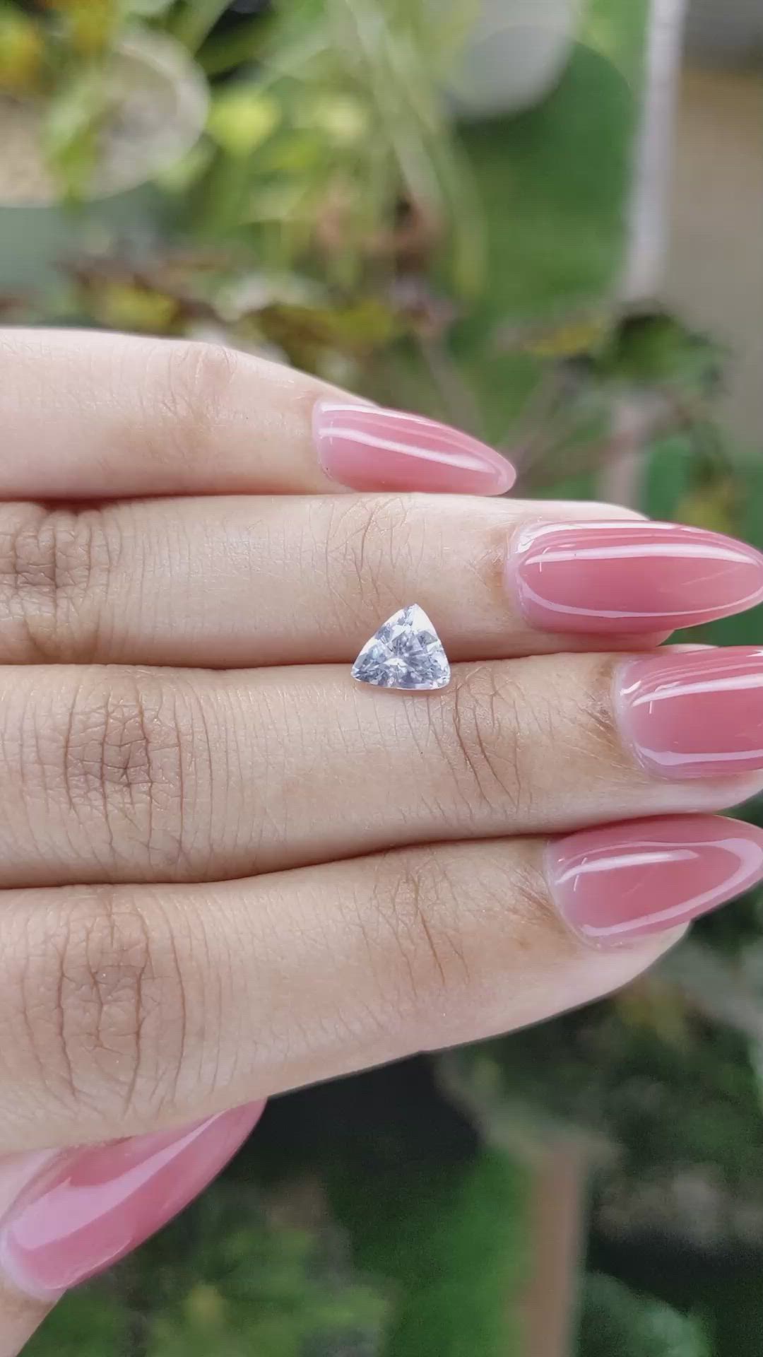 1.09 Ct. White Sapphire from Ceylon (Sri Lanka) Size Video