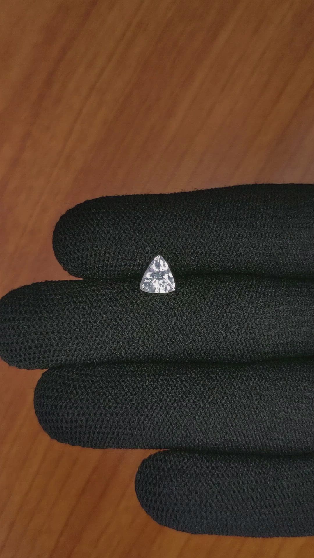 1.09 Ct. White Sapphire from Ceylon (Sri Lanka) Size Video