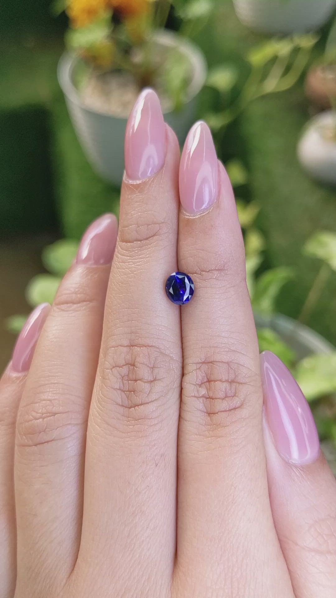 1.34 Ct. Blue Sapphire from Ceylon (Sri Lanka) Size Video