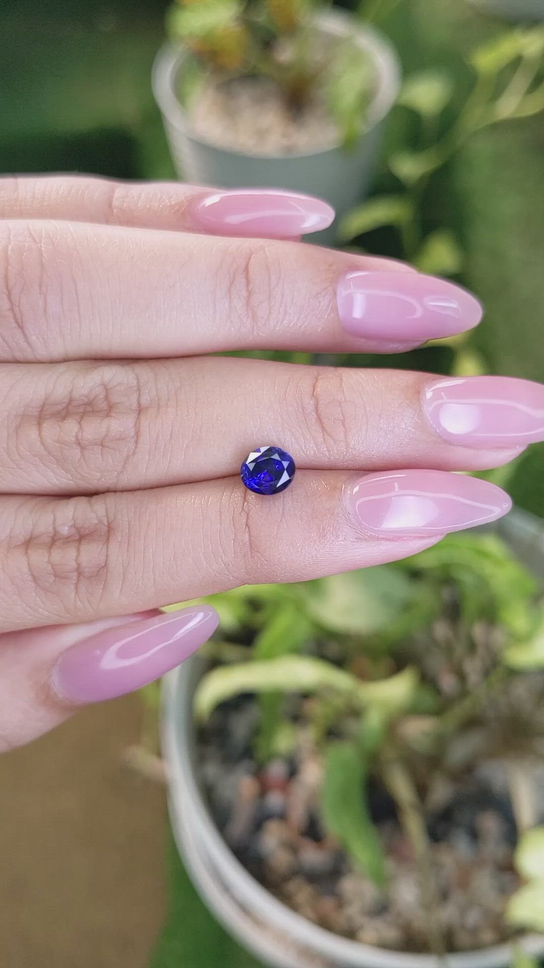 1.34 Ct. Blue Sapphire from Ceylon (Sri Lanka) Size Video