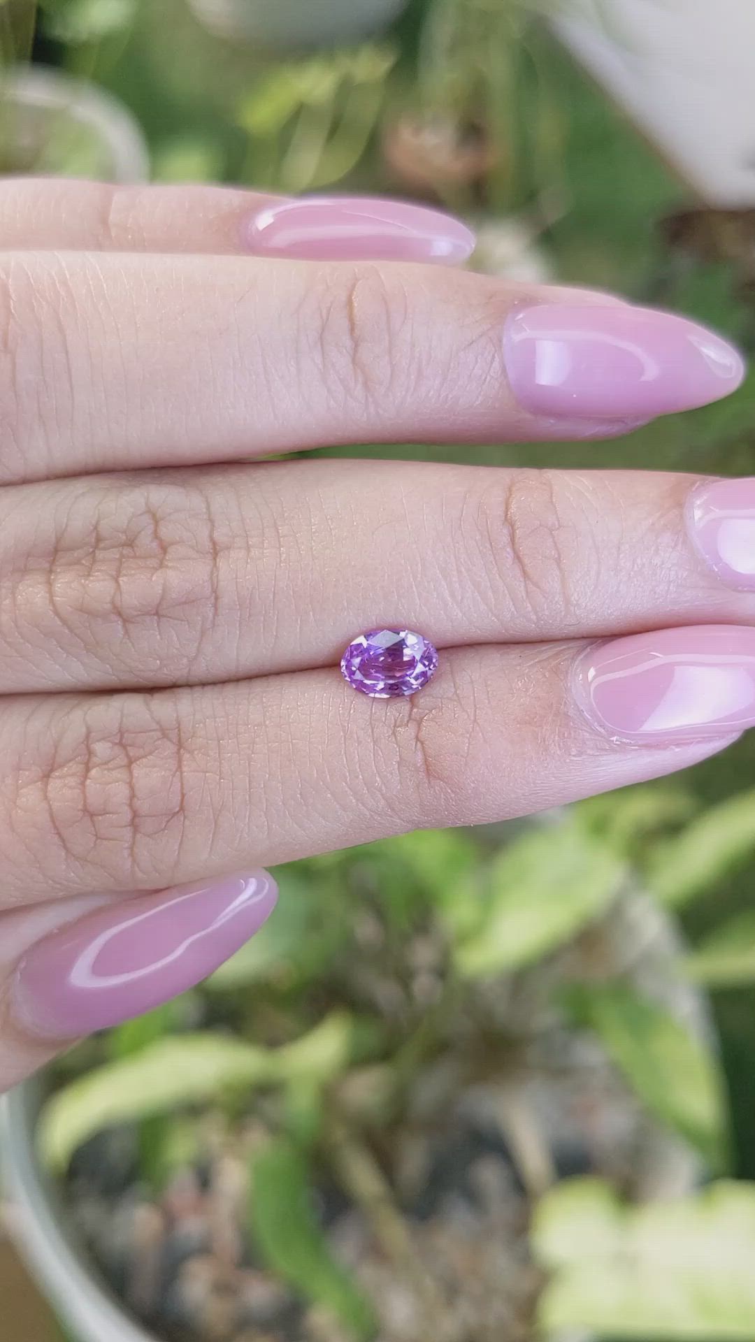 0.77 Ct. Pinkish Purple Sapphire from Ceylon (Sri Lanka) Size Video