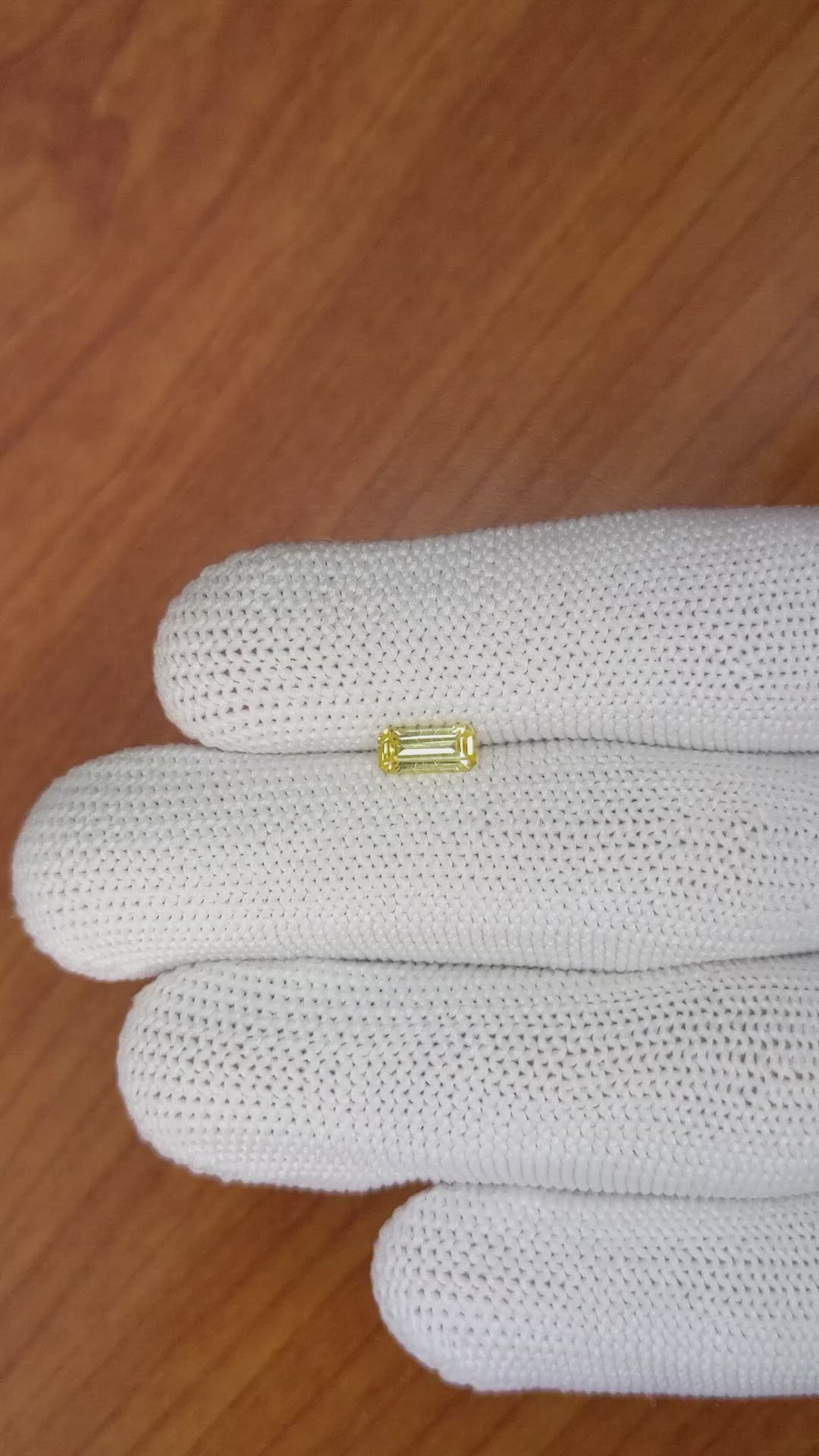 0.77 Ct. Yellow Sapphire from Ceylon (Sri Lanka) Size Video