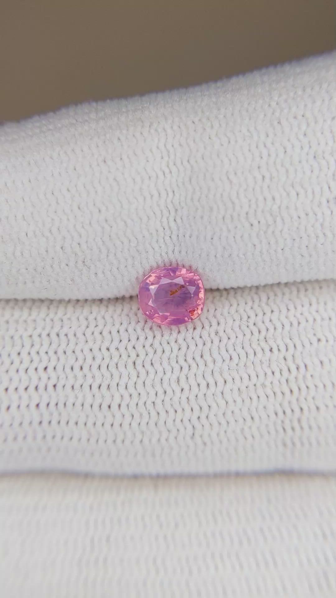 0.91 Ct. Padparadscha Sapphire from Ceylon (Sri Lanka) Size Video