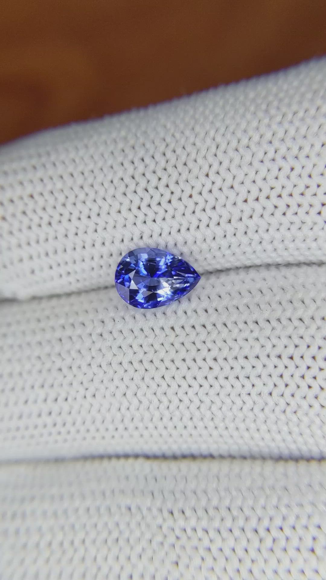 1.31 Ct. Blue Sapphire from Ceylon (Sri Lanka) Size Video