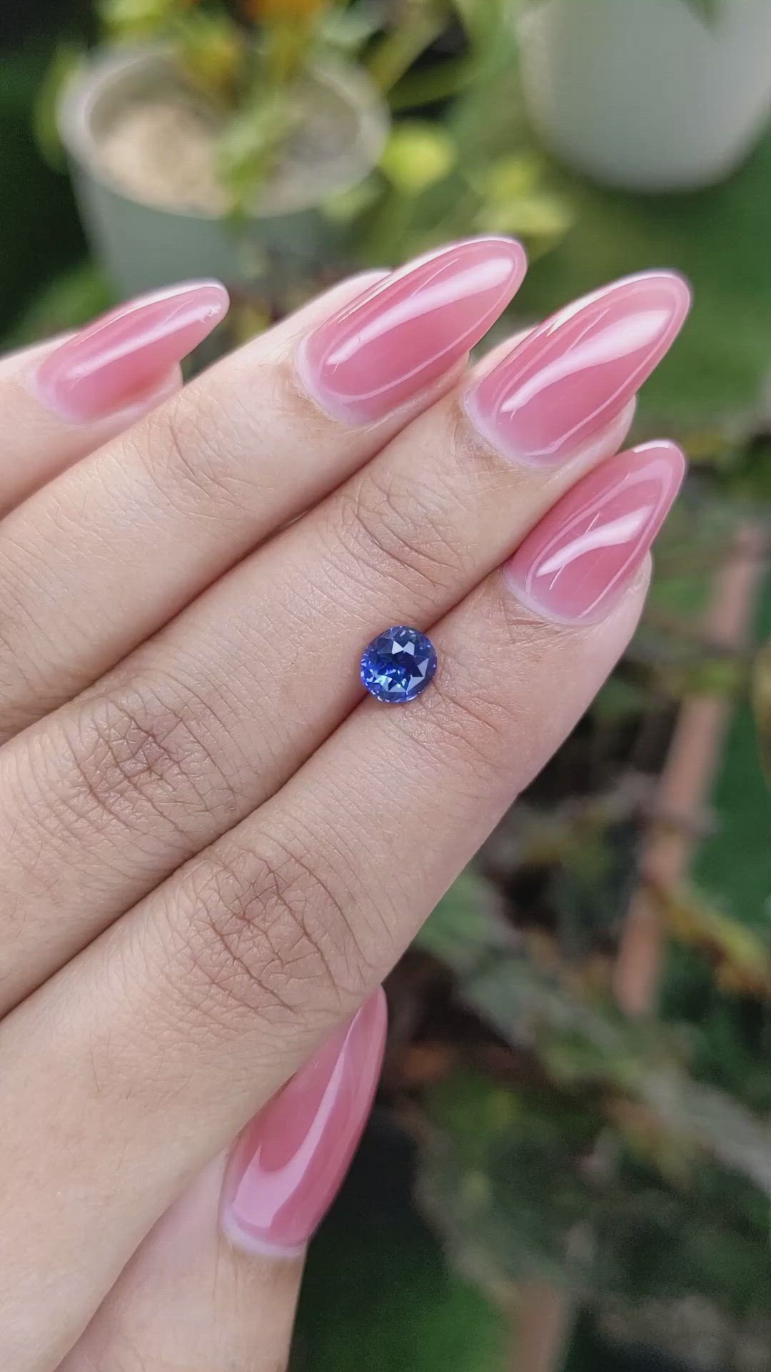 1.06 Ct. Blue Sapphire from Ceylon (Sri Lanka) Size Video
