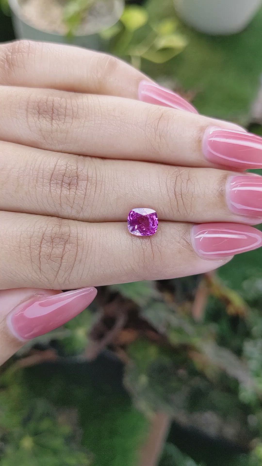 1.56 Ct. Purplish Pink Sapphire from Ceylon (Sri Lanka) Size Video
