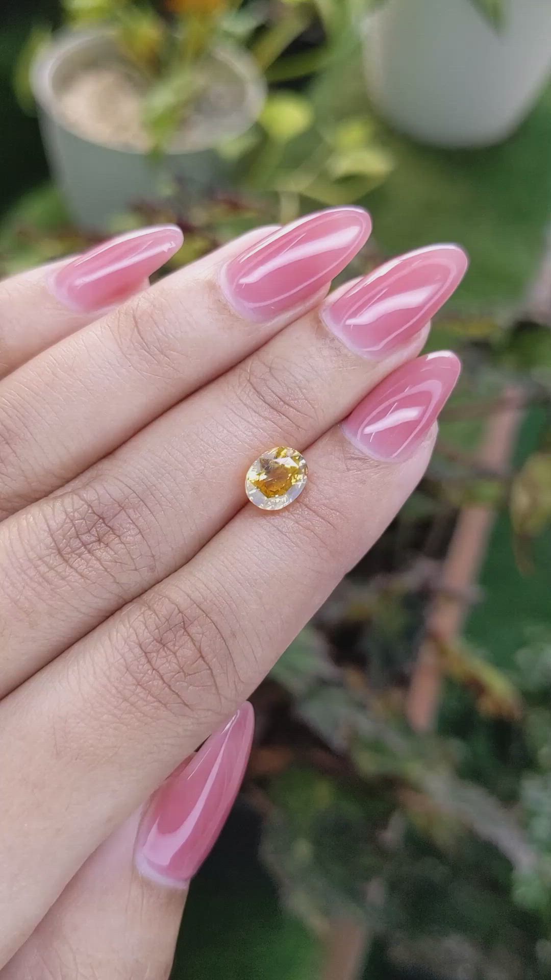 2.06 Ct. Yellow Sapphire from Ceylon (Sri Lanka) Size Video