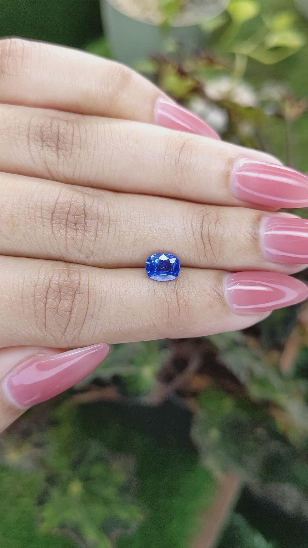1.14 Ct. Blue Sapphire from Ceylon (Sri Lanka) Size Video