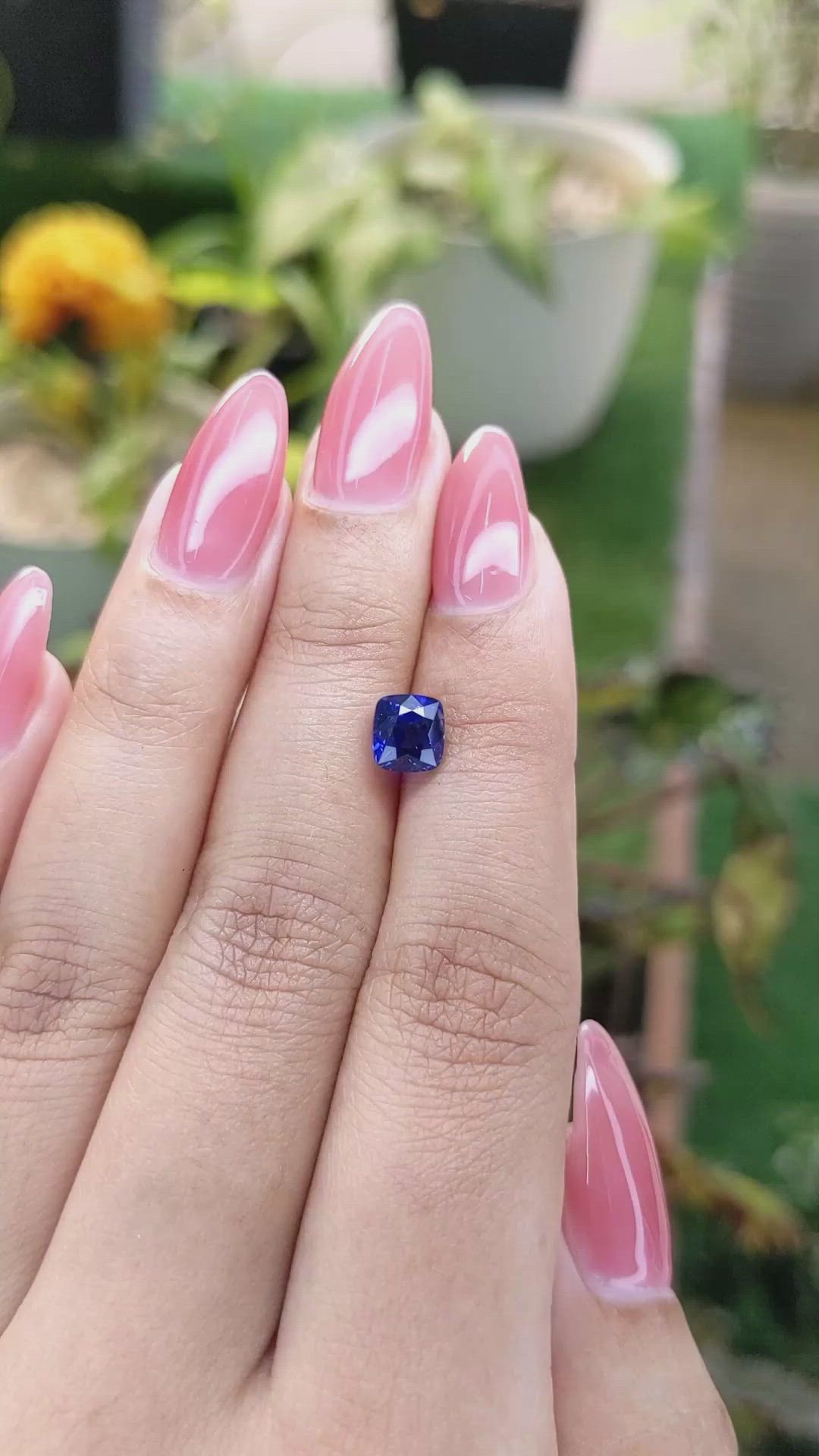 1.86 Ct. Blue Sapphire from Ceylon (Sri Lanka) Size Video