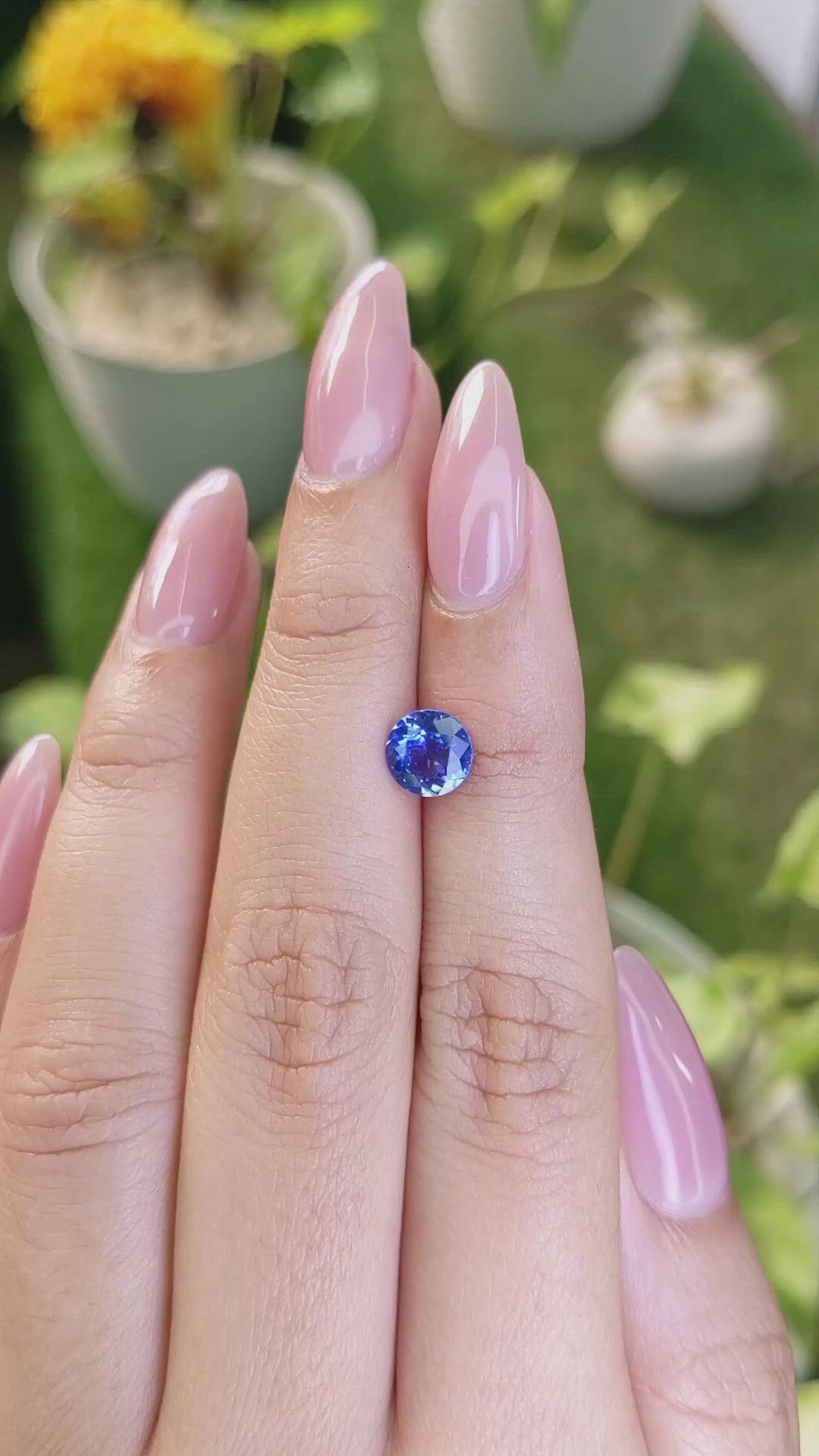 1.15 Ct. Blue Sapphire from Ceylon (Sri Lanka) Size Video