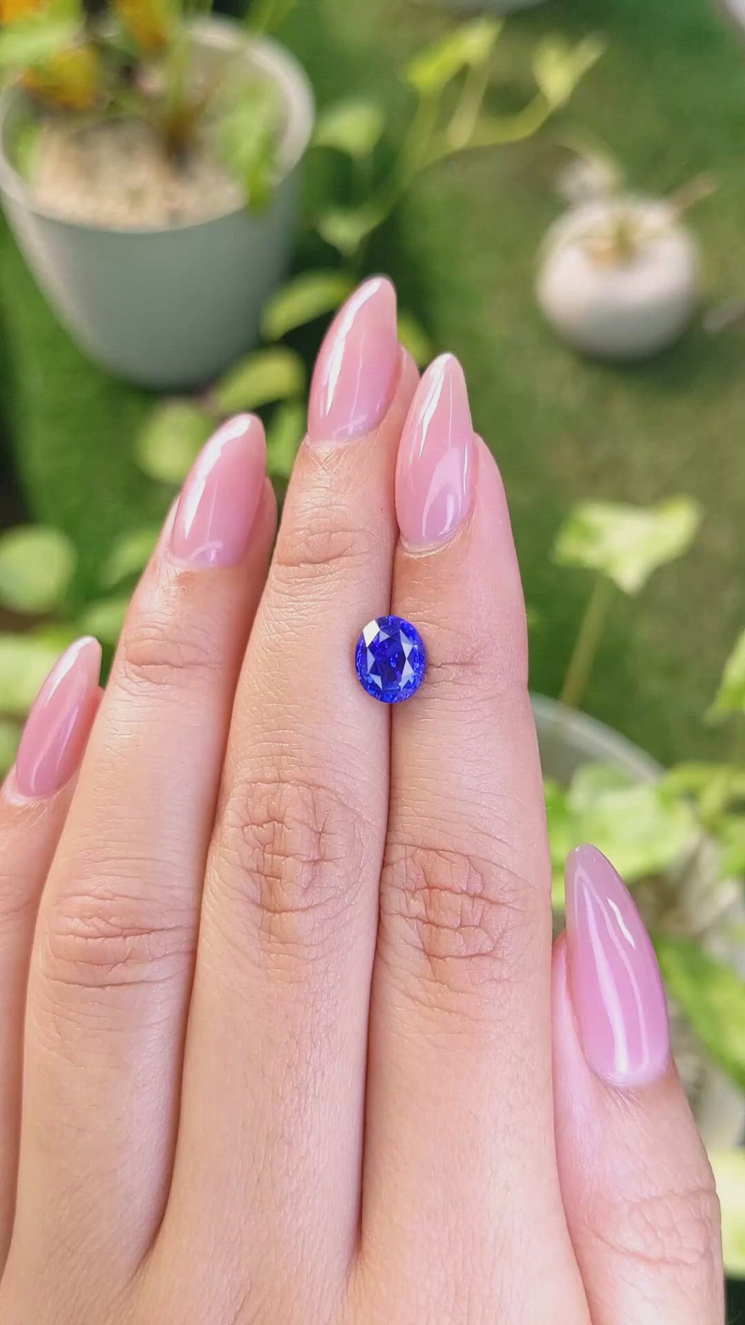 2.01 Ct. Blue Sapphire from Ceylon (Sri Lanka) Size Video