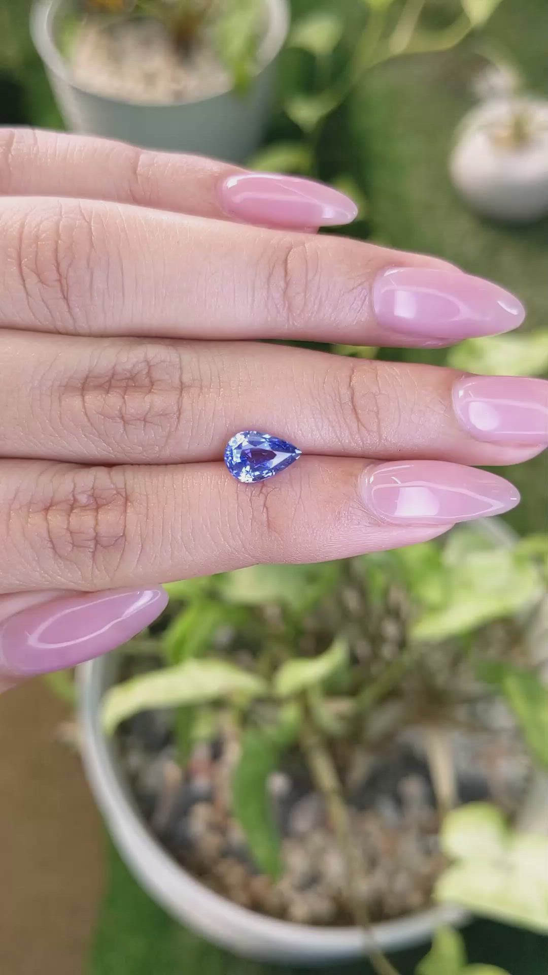 1.75 Ct. Blue Sapphire from Ceylon (Sri Lanka) Size Video