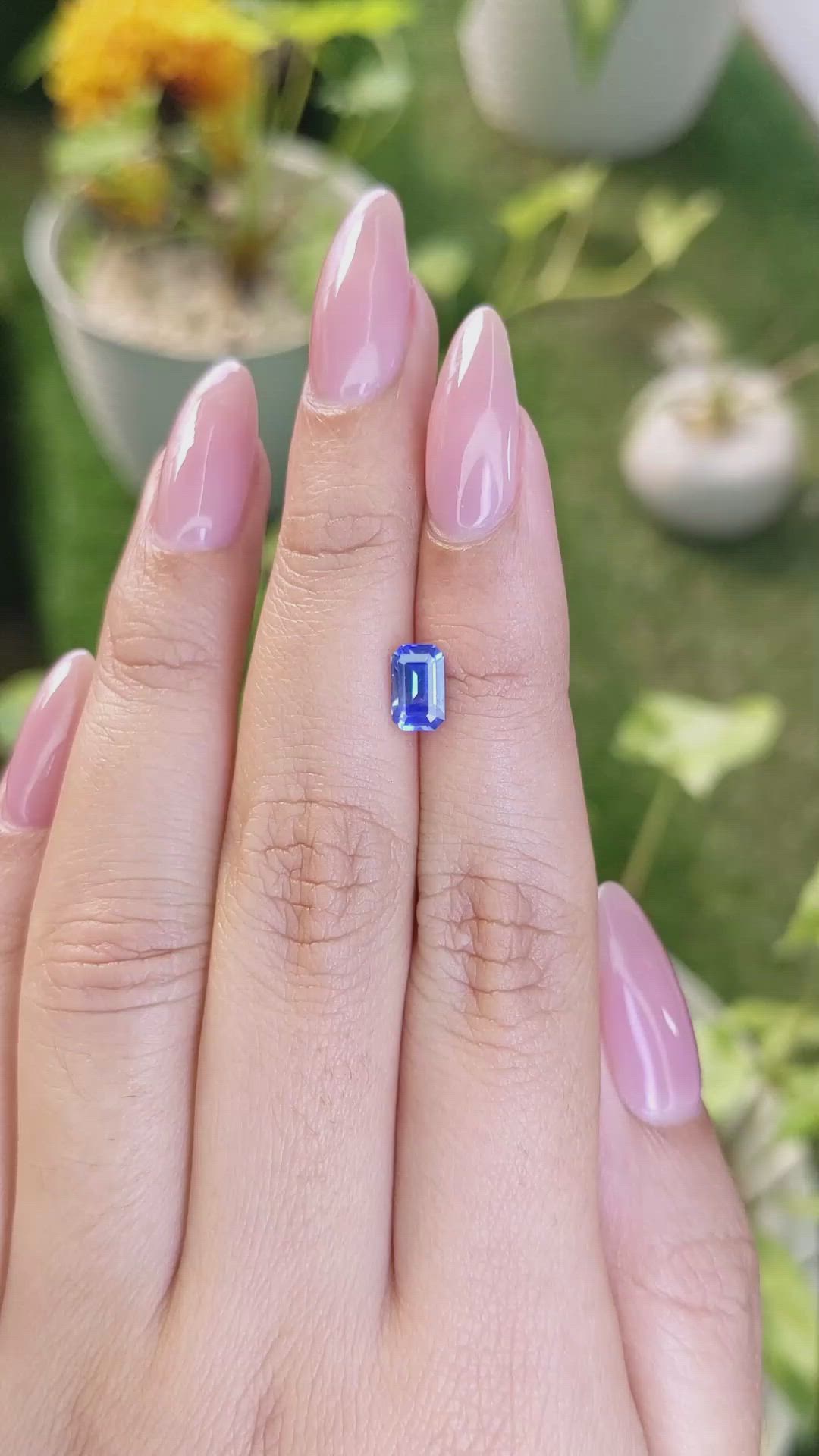 1.22 Ct. Blue Sapphire from Ceylon (Sri Lanka) Size Video