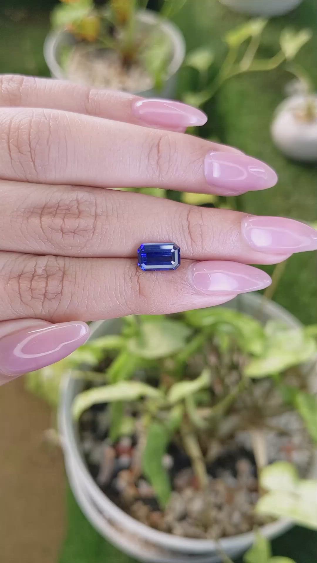 2.80 Ct. Blue Sapphire from Ceylon (Sri Lanka) Size Video