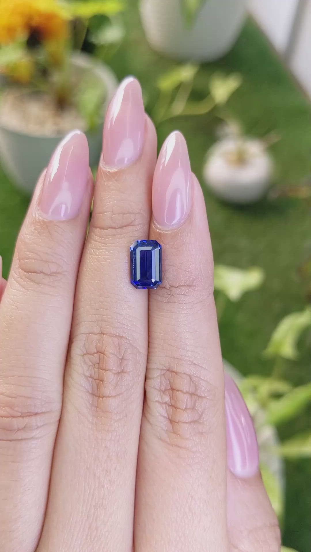 2.80 Ct. Blue Sapphire from Ceylon (Sri Lanka) Size Video