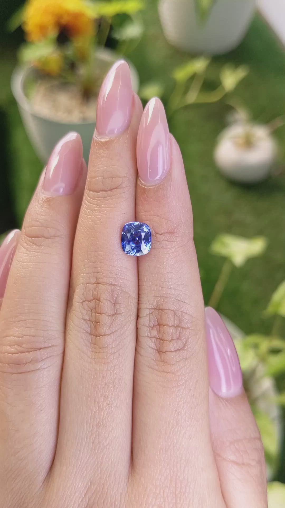 2.35 Ct. Blue Sapphire from Ceylon (Sri Lanka) Size Video