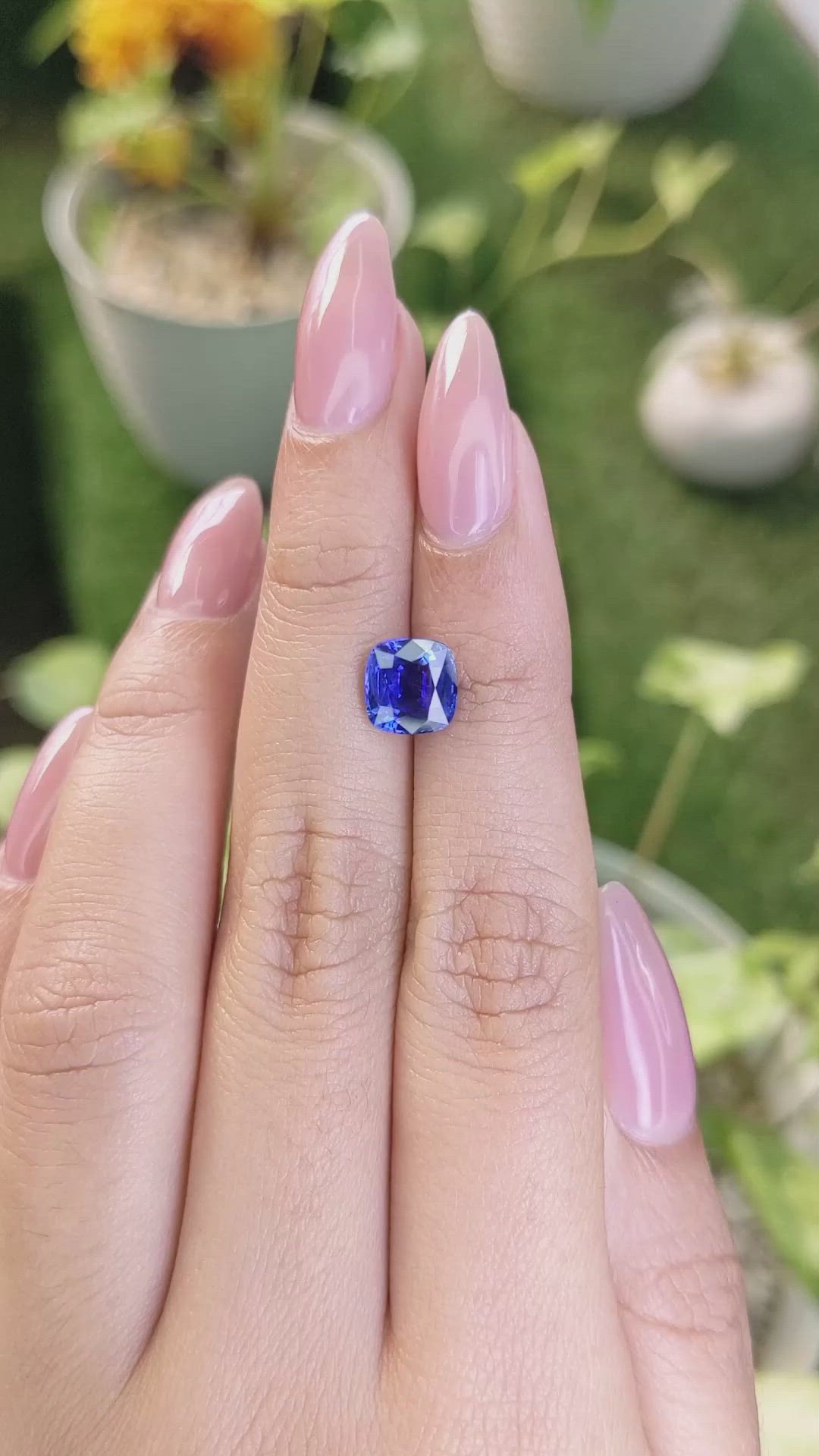 2.54 Ct. Blue Sapphire from Ceylon (Sri Lanka) Size Video