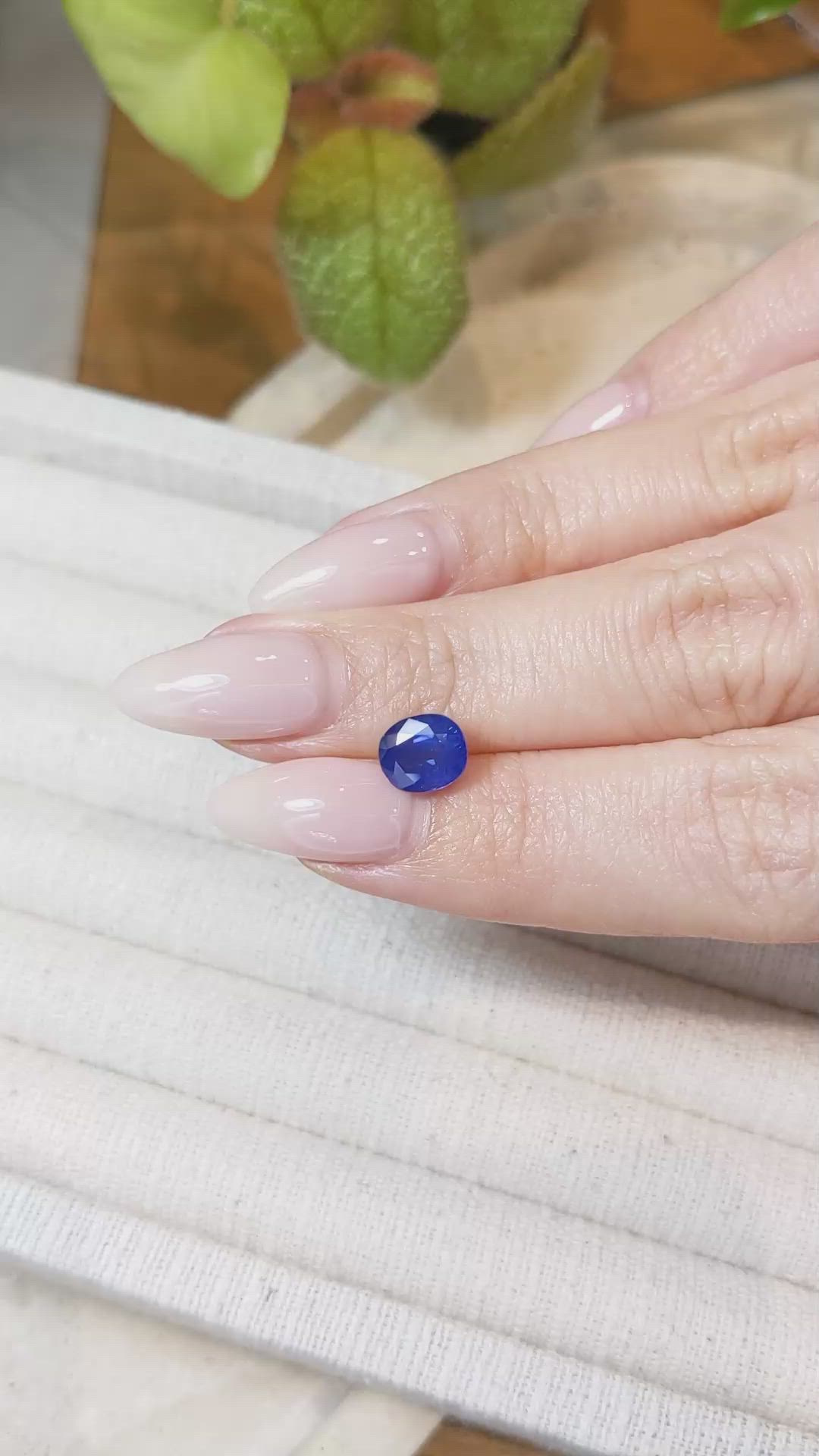 2.40 Ct. Blue Sapphire from Ceylon (Sri Lanka) Size Video