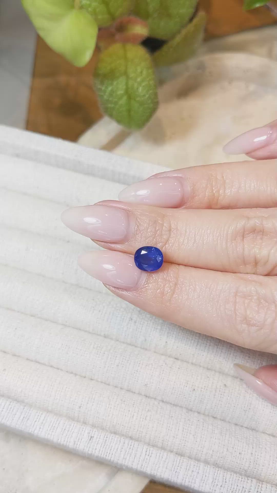 2.40 Ct. Blue Sapphire from Ceylon (Sri Lanka) Size Video