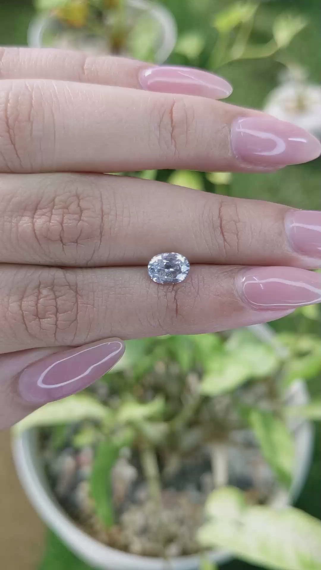 1.41 Ct. Bluish Grey Sapphire from Ceylon (Sri Lanka) Size Video