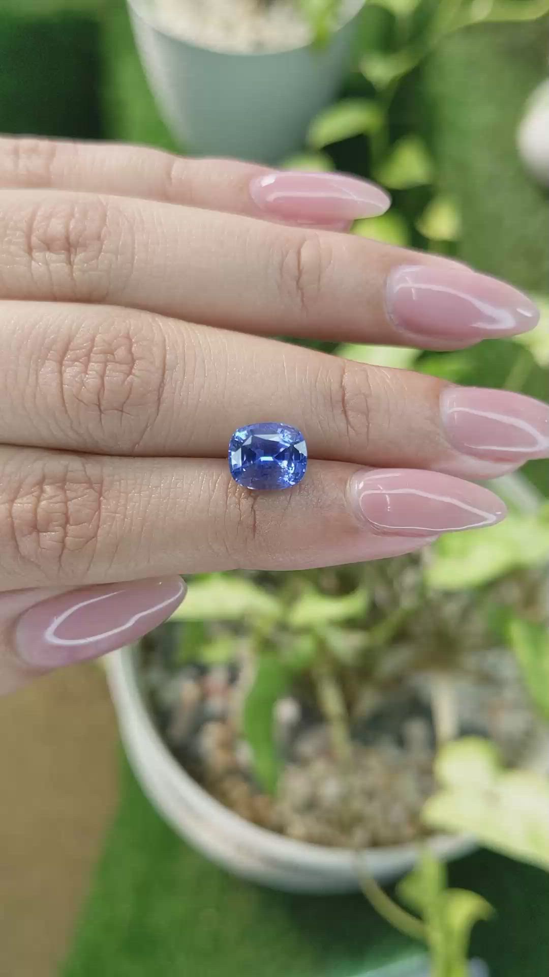 3.52 Ct. Blue Sapphire from Ceylon (Sri Lanka) Size Video