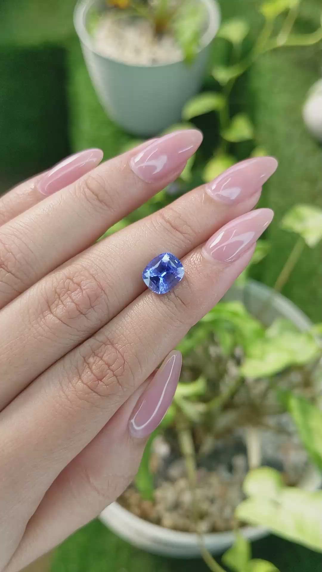 3.52 Ct. Blue Sapphire from Ceylon (Sri Lanka) Size Video