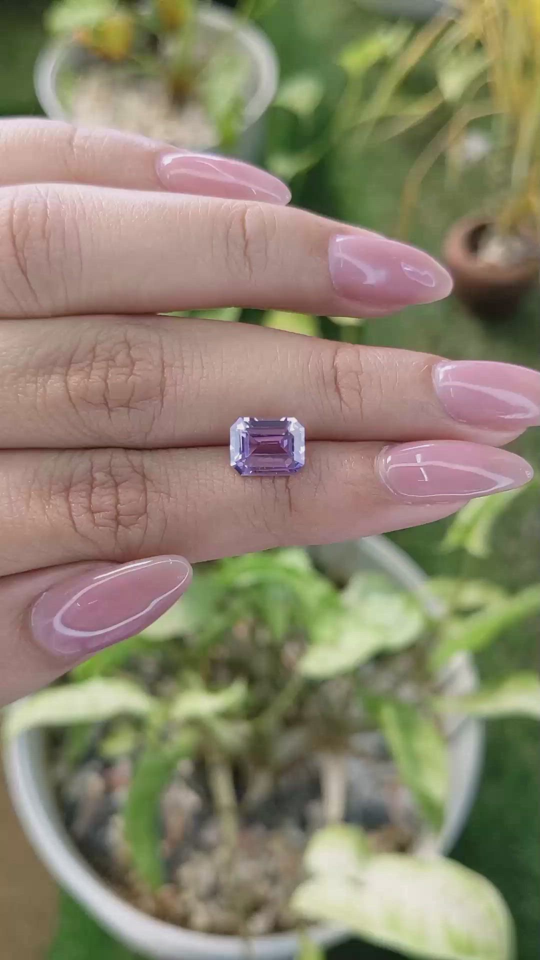 2.75 Ct. Purple Sapphire from Ceylon (Sri Lanka) Size Video