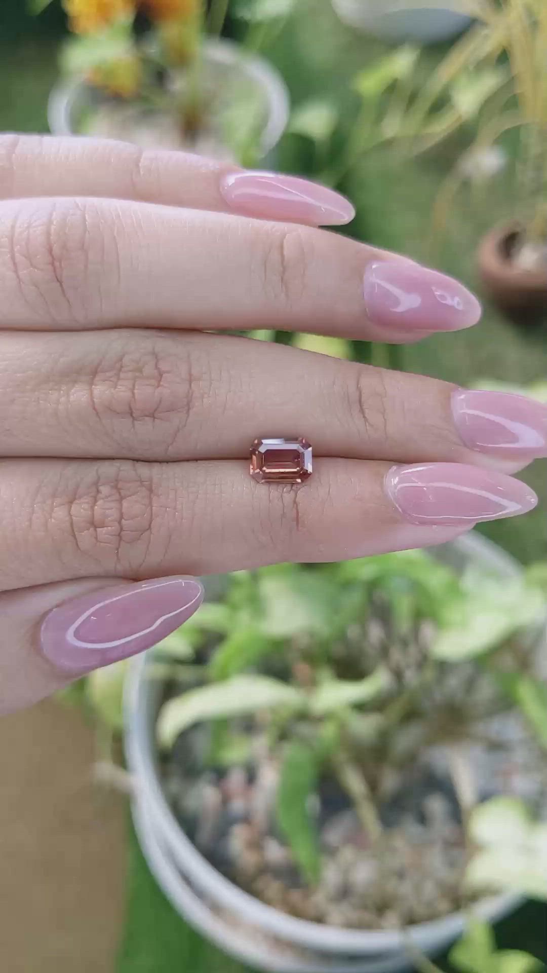 1.27 Ct. Orange Sapphire from Ceylon (Sri Lanka) Size Video