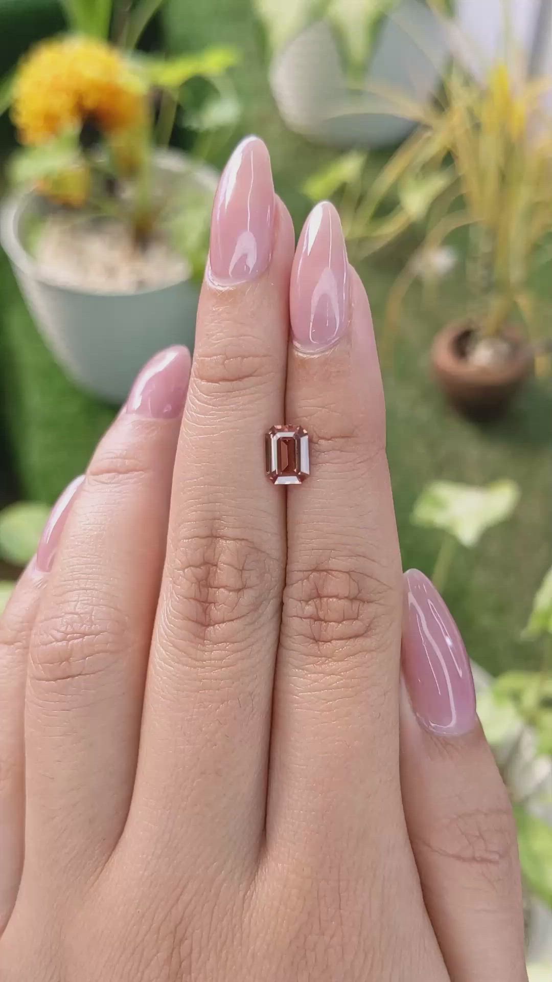 1.27 Ct. Orange Sapphire from Ceylon (Sri Lanka) Size Video
