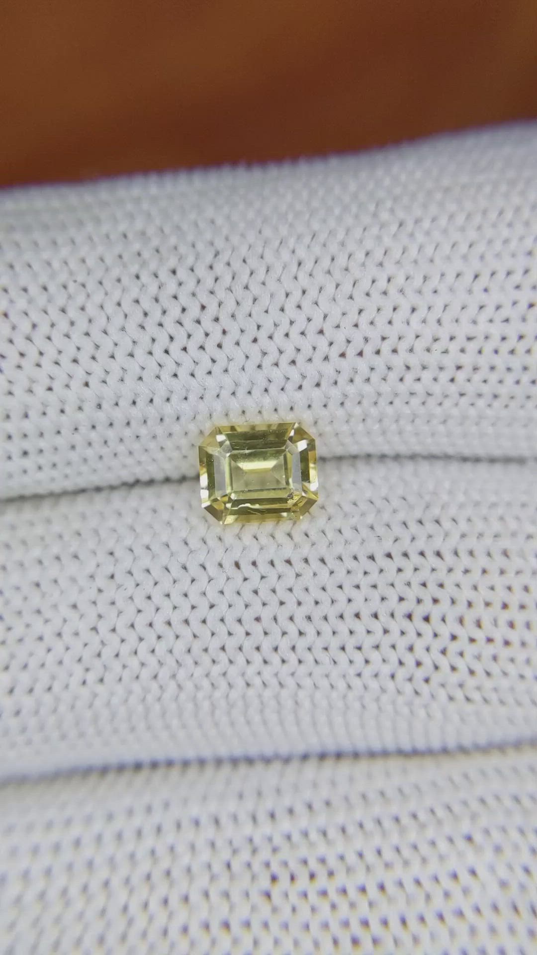 1.15 Ct. Yellow Sapphire from Ceylon (Sri Lanka) Size Video