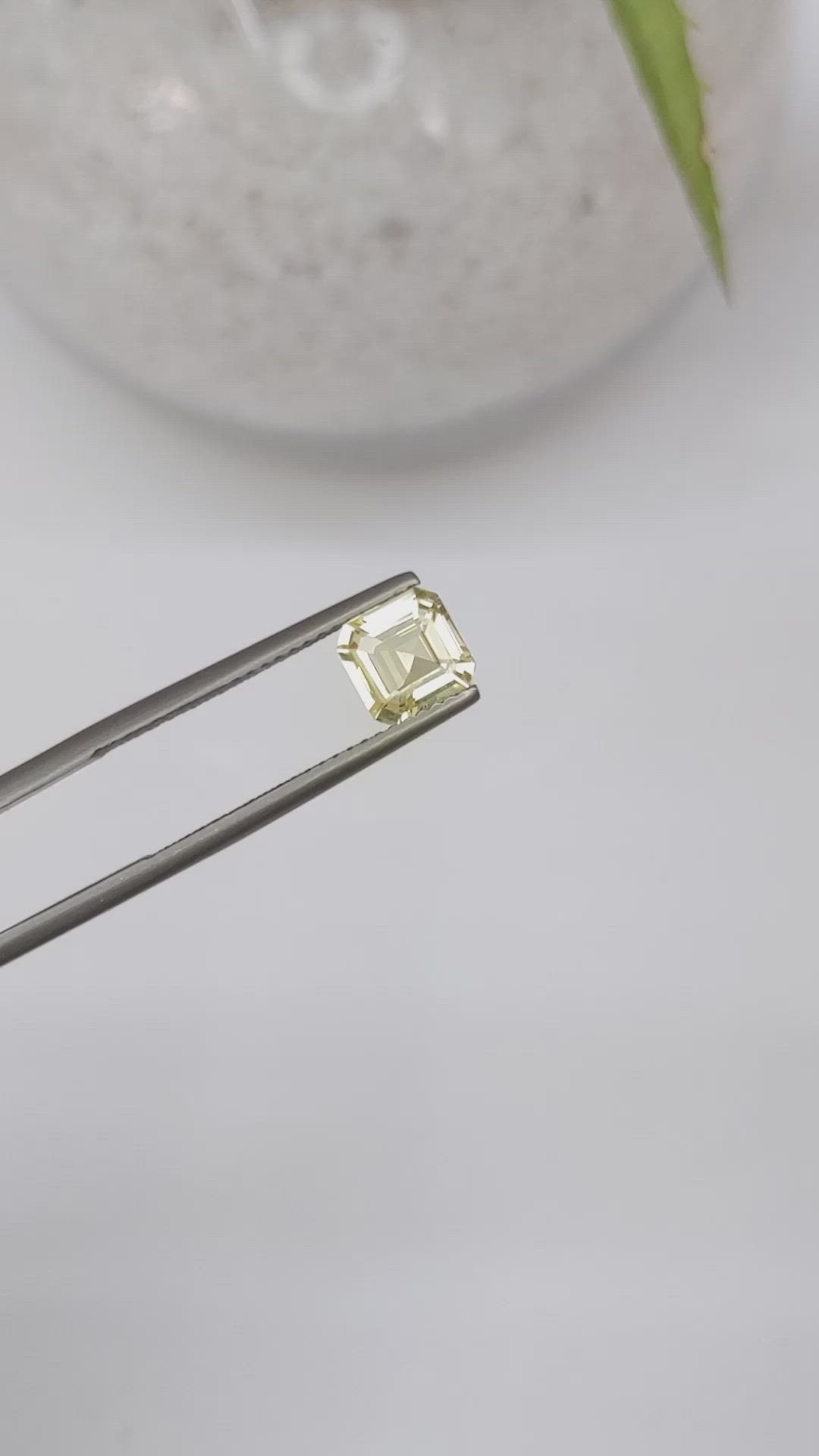 1.34 Ct. Yellow Sapphire from Ceylon (Sri Lanka) Size Video