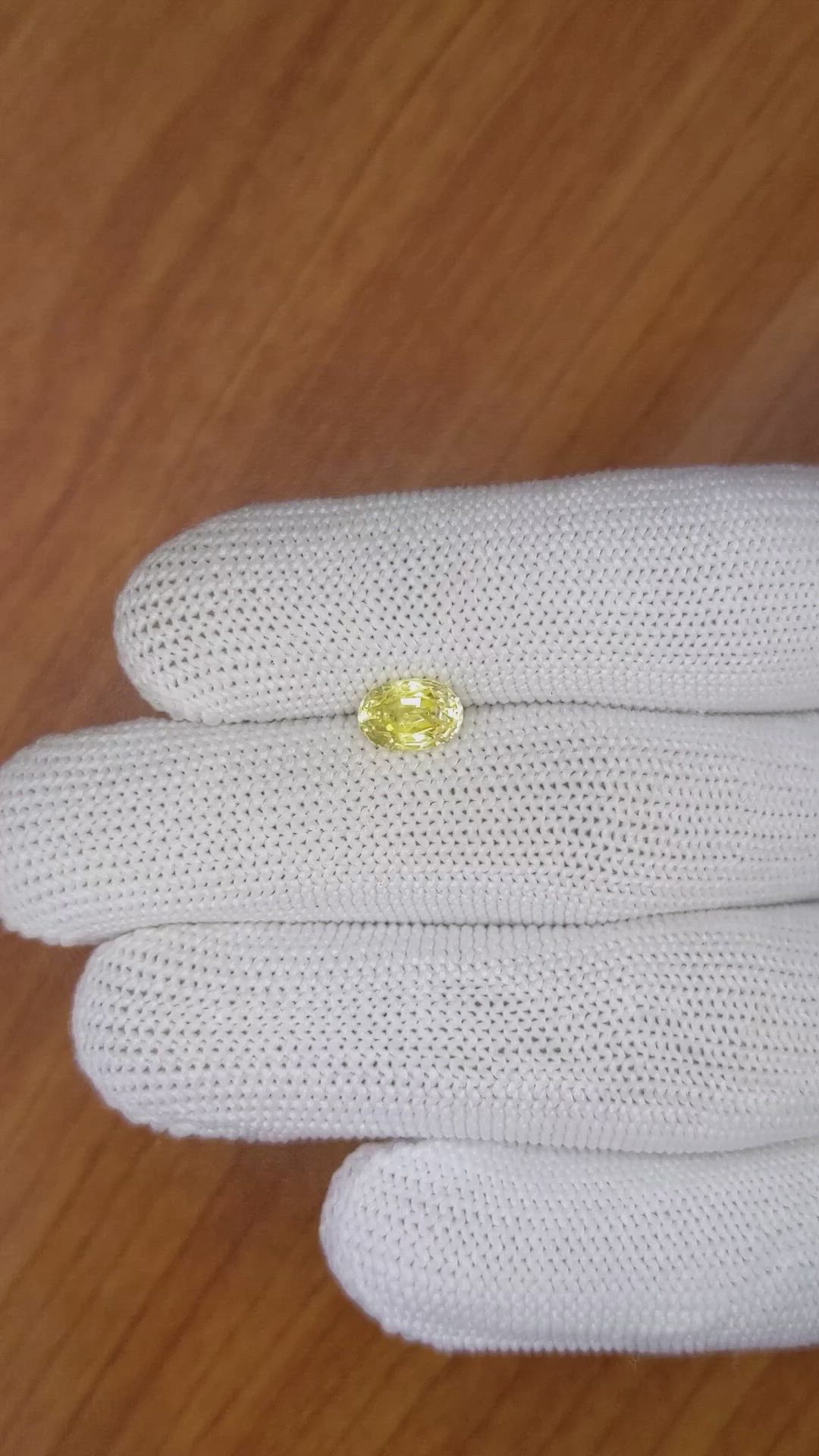 1.53 Ct. Yellow Sapphire from Ceylon (Sri Lanka) Size Video