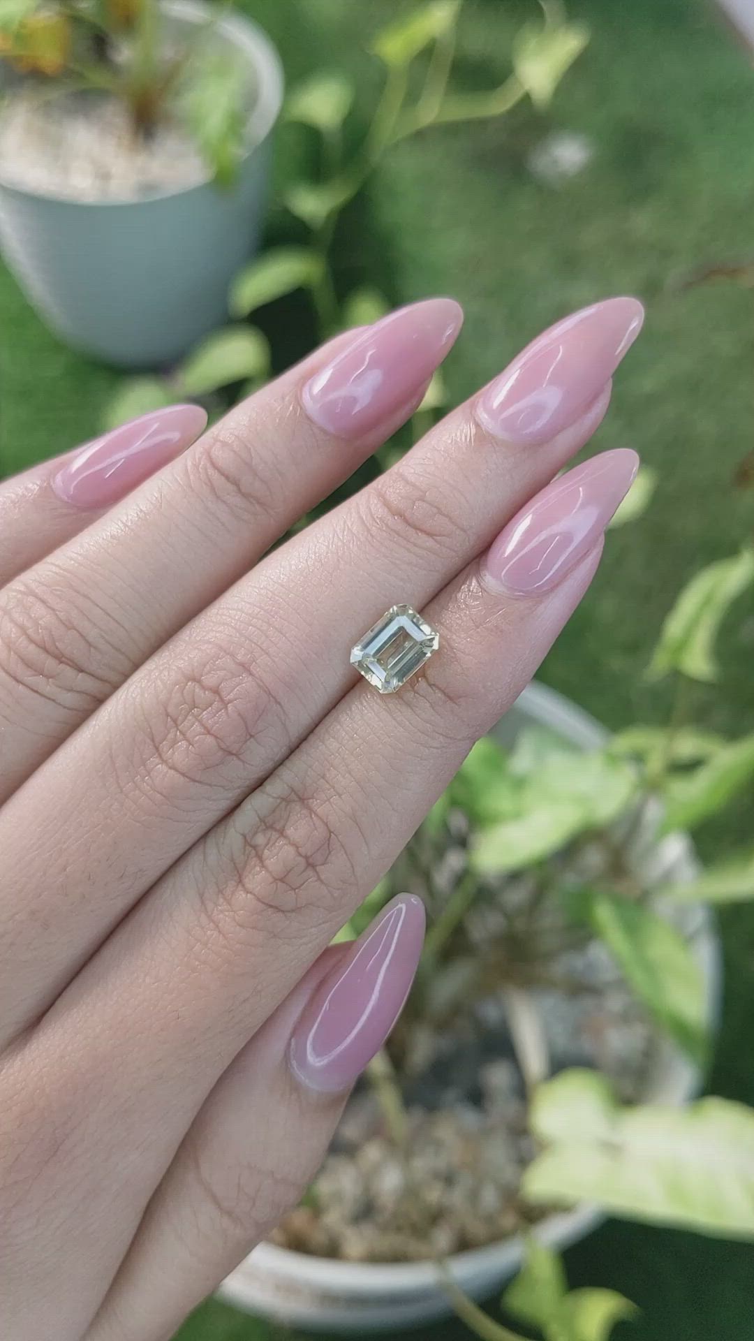 1.99 Ct. Yellow Sapphire from Ceylon (Sri Lanka) Size Video