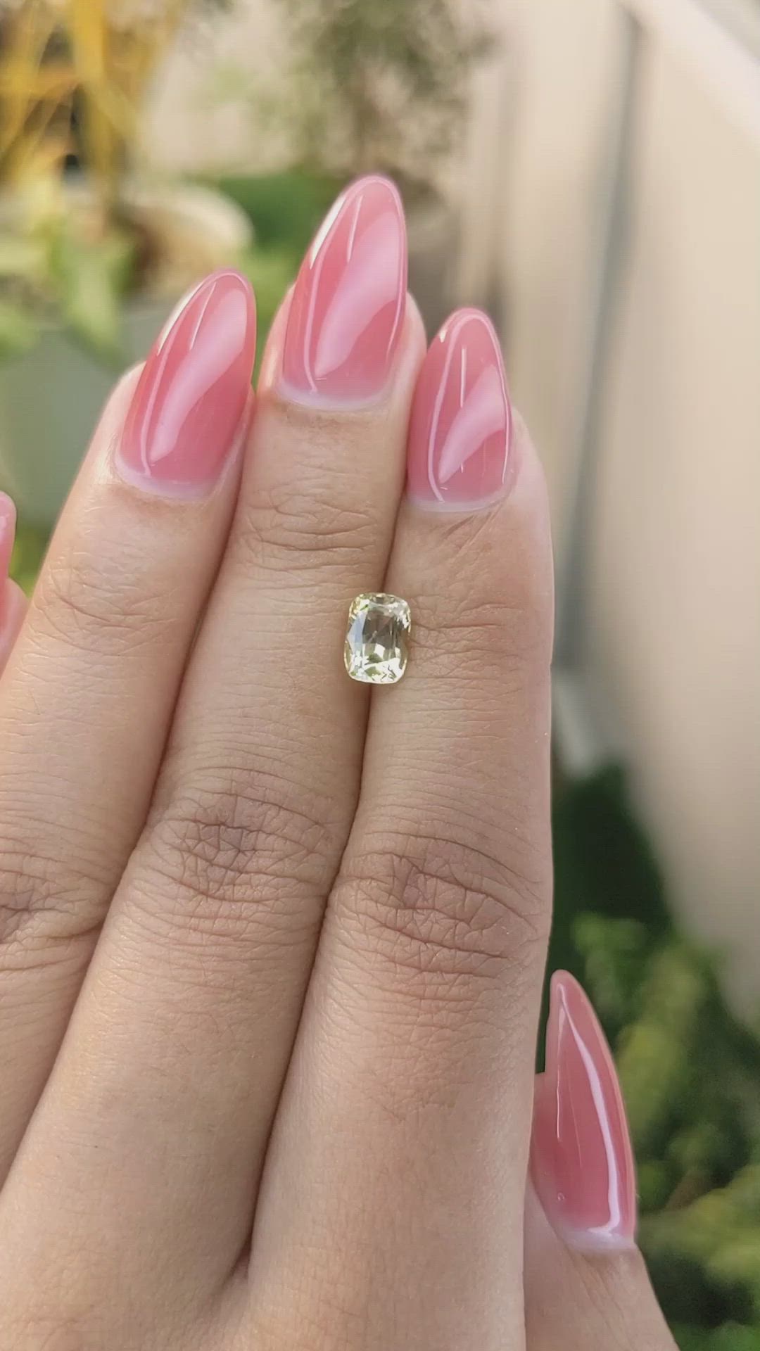 1.41 Ct. Yellow Sapphire from Ceylon (Sri Lanka) Size Video