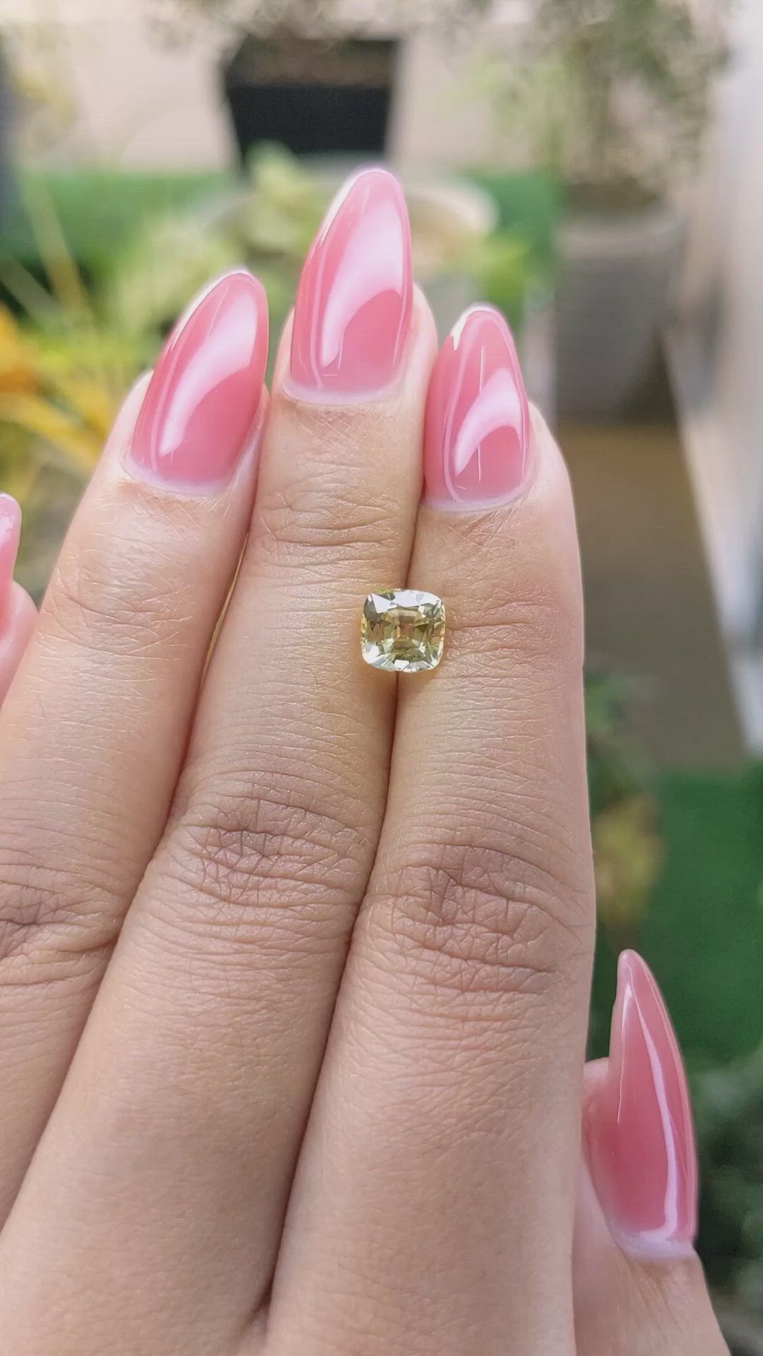 1.50 Ct. Yellow Sapphire from Ceylon (Sri Lanka) Size Video