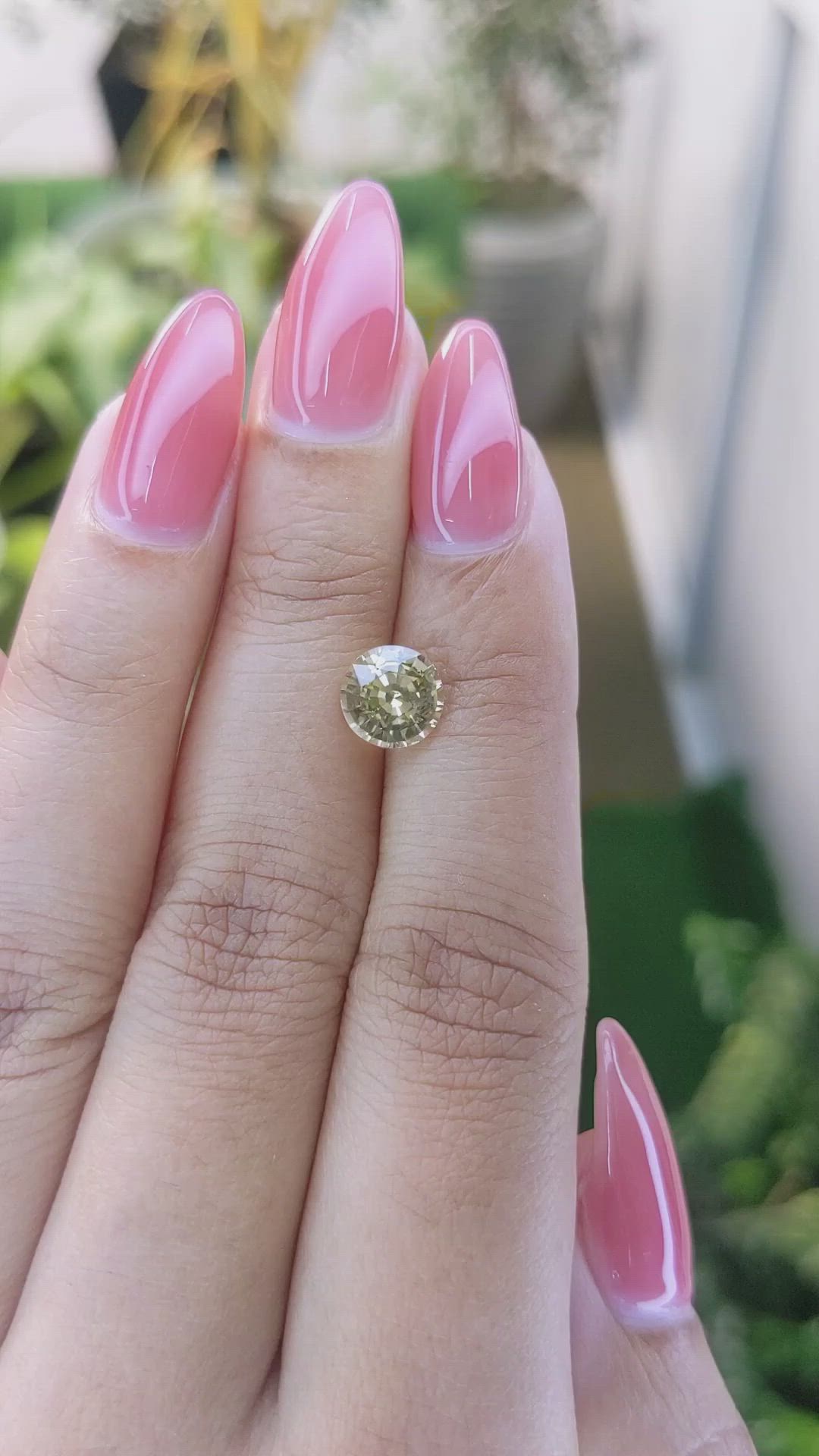 1.72 Ct. Yellow Sapphire from Ceylon (Sri Lanka) Size Video