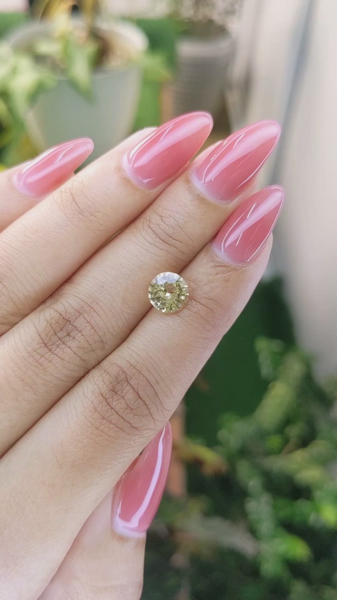 1.72 Ct. Yellow Sapphire from Ceylon (Sri Lanka) Size Video