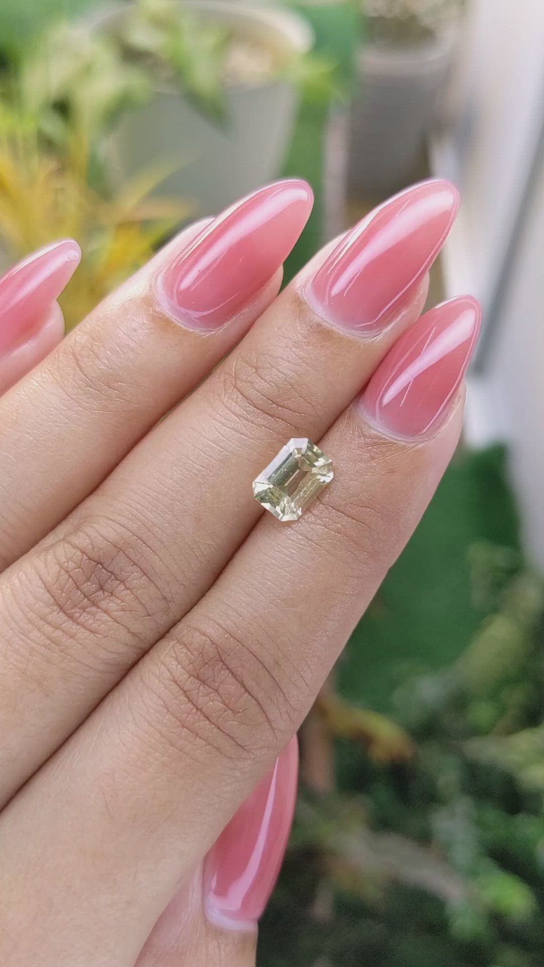 1.82 Ct. Yellow Sapphire from Ceylon (Sri Lanka) Size Video