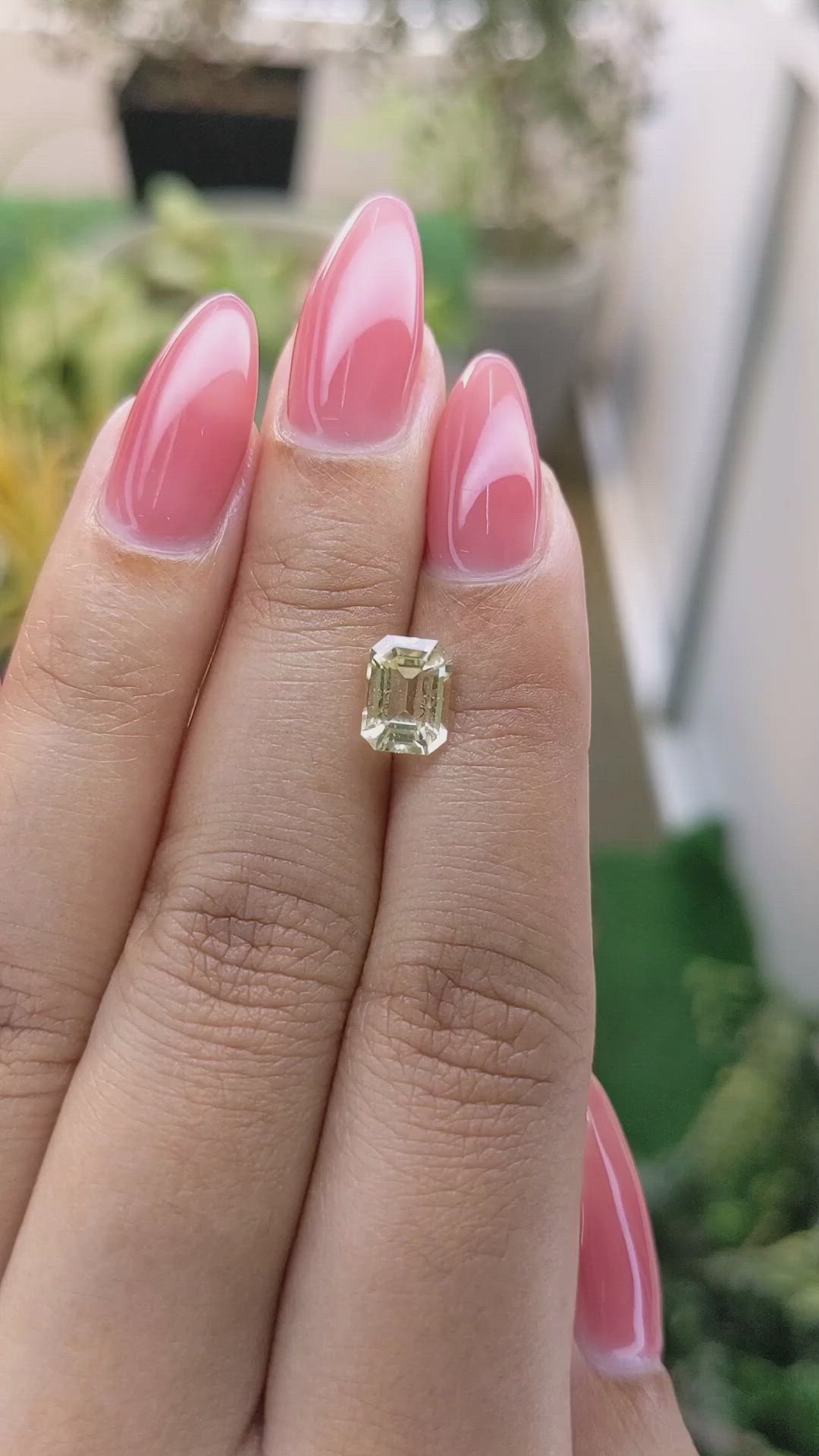 1.82 Ct. Yellow Sapphire from Ceylon (Sri Lanka) Size Video